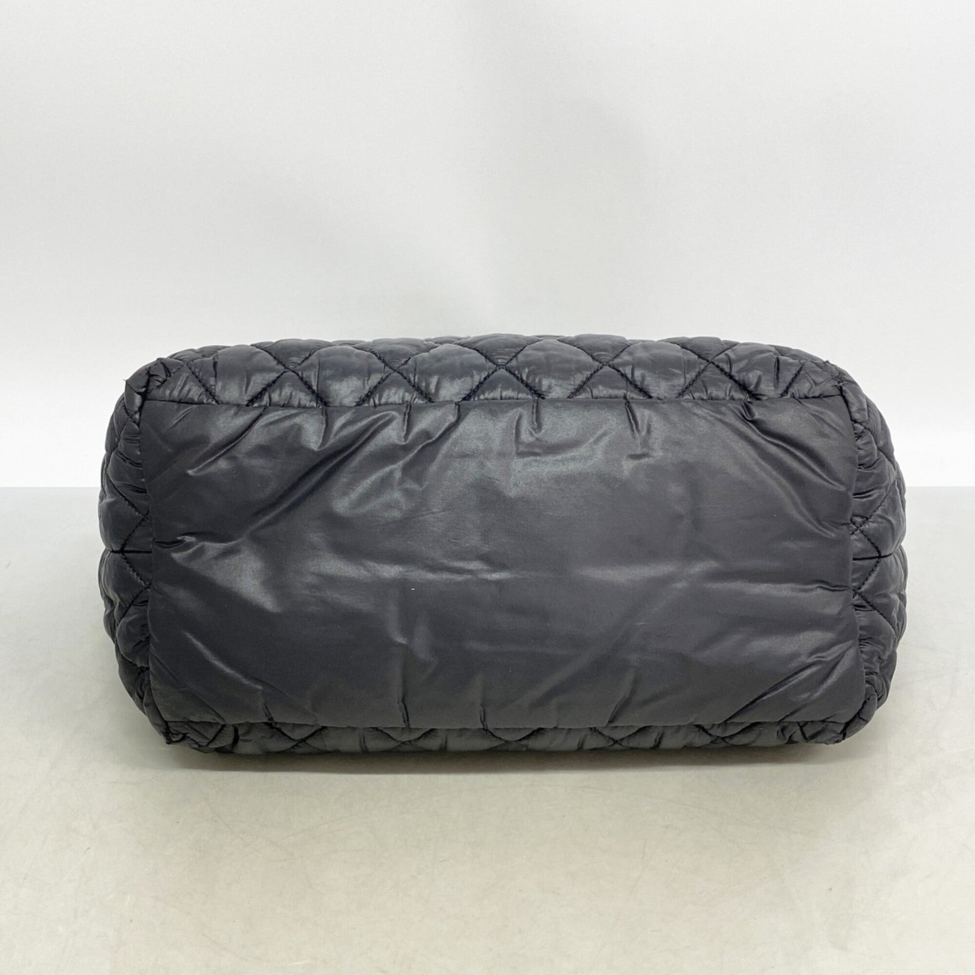 Chanel Black Nylon Handbag (Pre-Owned)