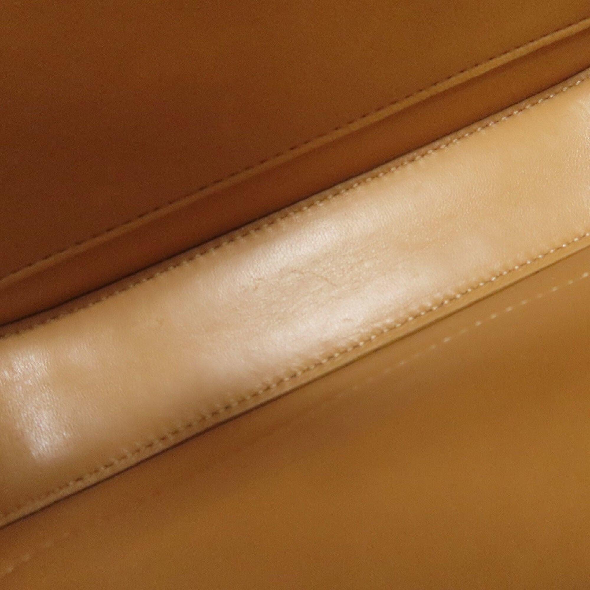 Loewe Leather Shoulder Bag (Pre-Owned)