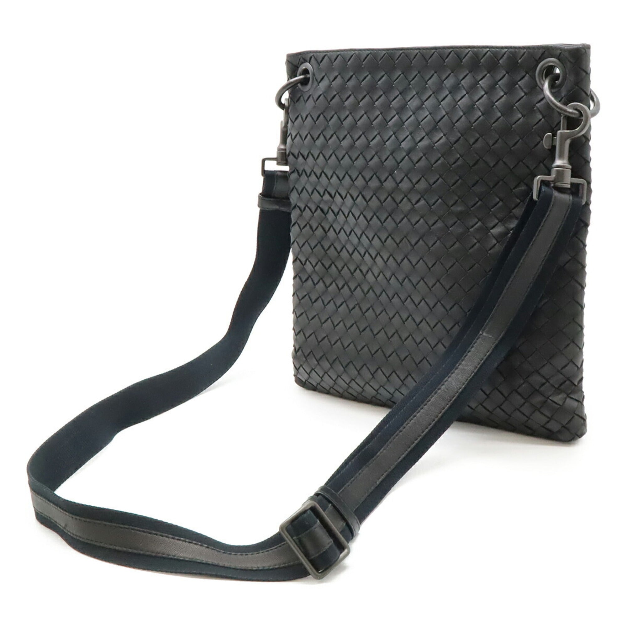 Bottega Veneta Black Intrecciato Shoulder Bag (Pre-Owned)