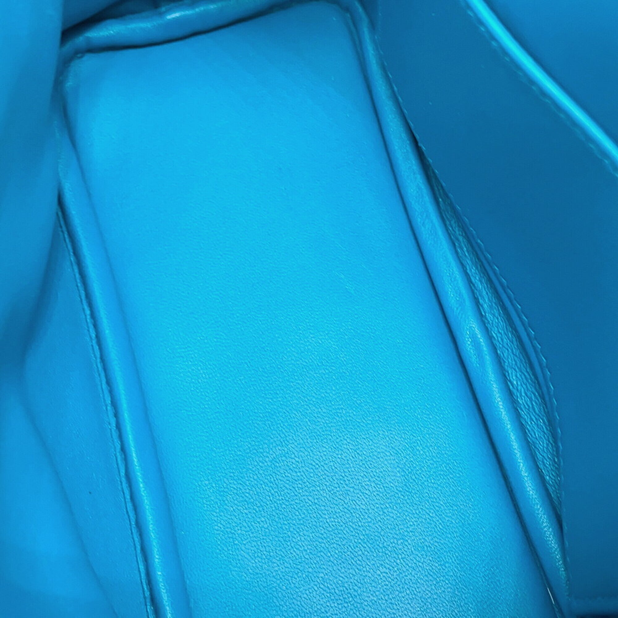 Hermes Blue Sky Blue Handbag (Pre-Owned)