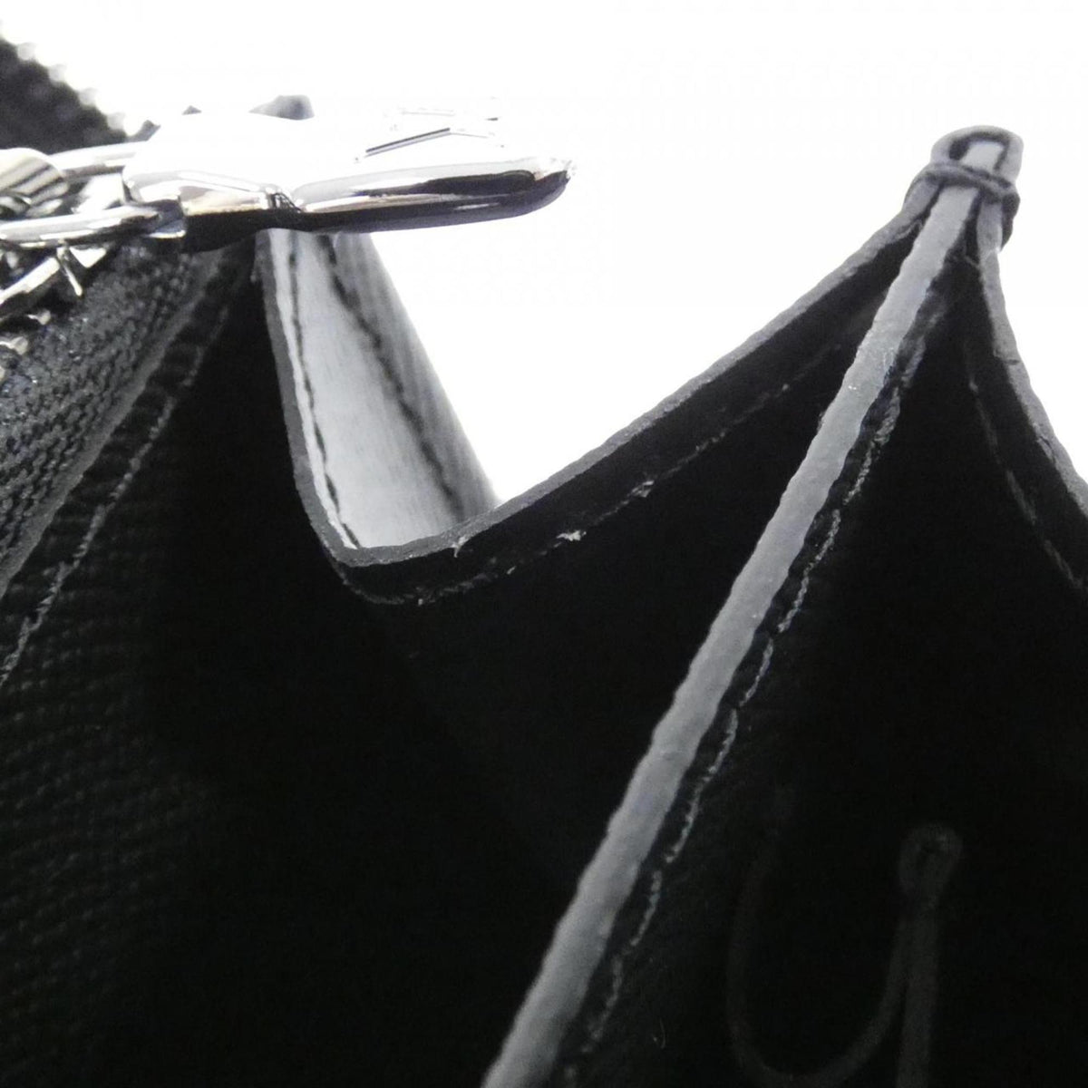 Louis Vuitton Black Coated Canvas Long Wallet (Bi-Fold) (Pre-Owned)