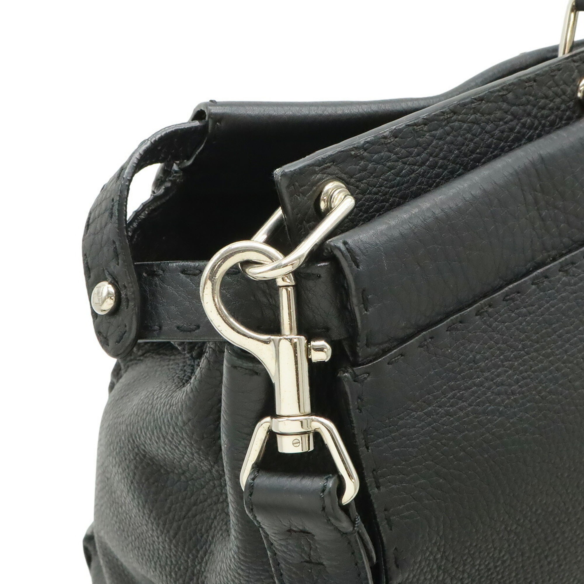 Fendi Black Leather Shoulder Bag Tote Bag (Pre-Owned)