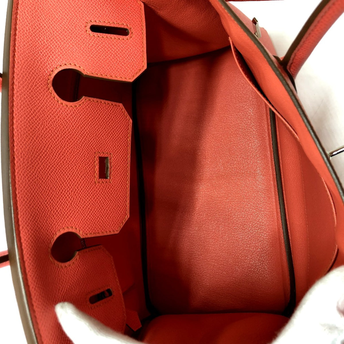 Hermes Pink Leather Handbag (Pre-Owned)