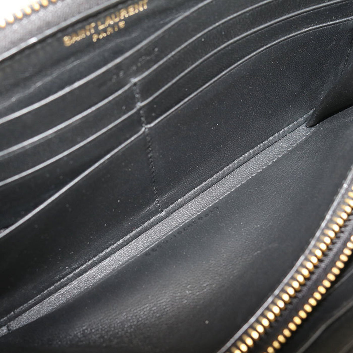 Saint Laurent Black Leather Long Wallet (Bi-Fold) (Pre-Owned)