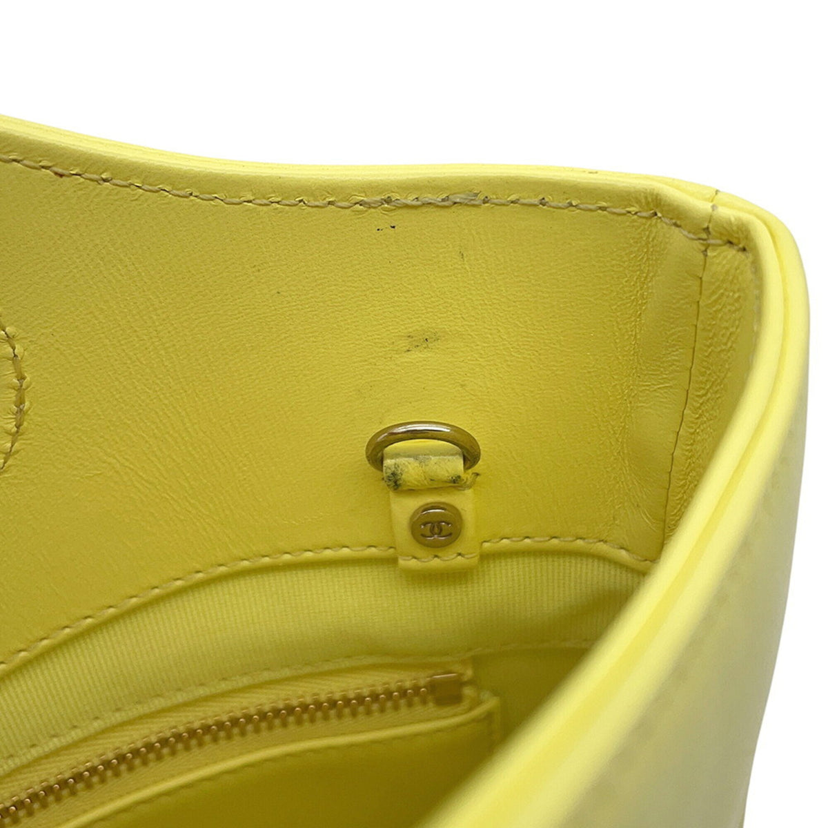 Chanel Matelasse Yellow Leather Handbag Shoulder Bag (Pre-Owned)