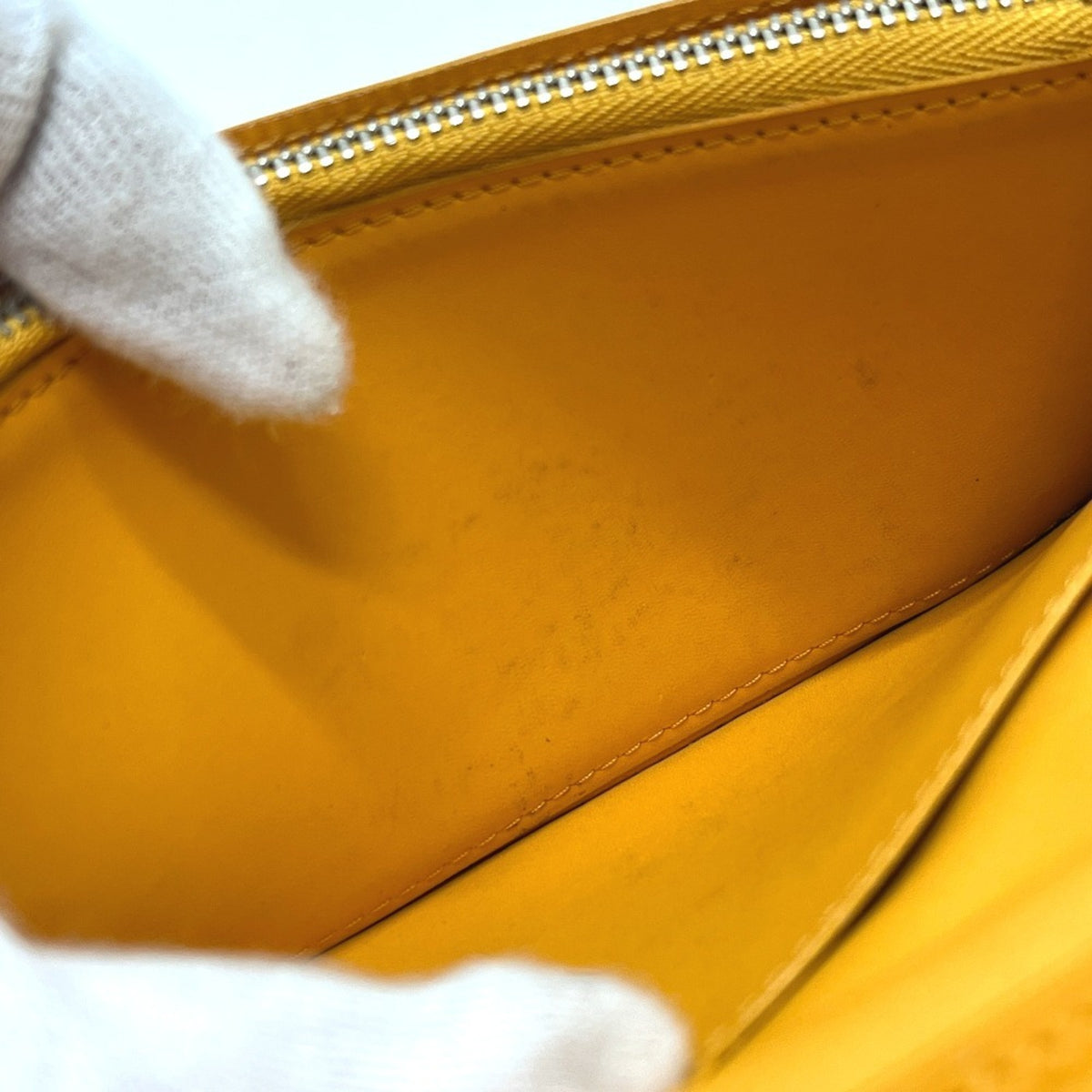 Louis Vuitton Orange Saffron Long Wallet (Bi-Fold) (Pre-Owned)