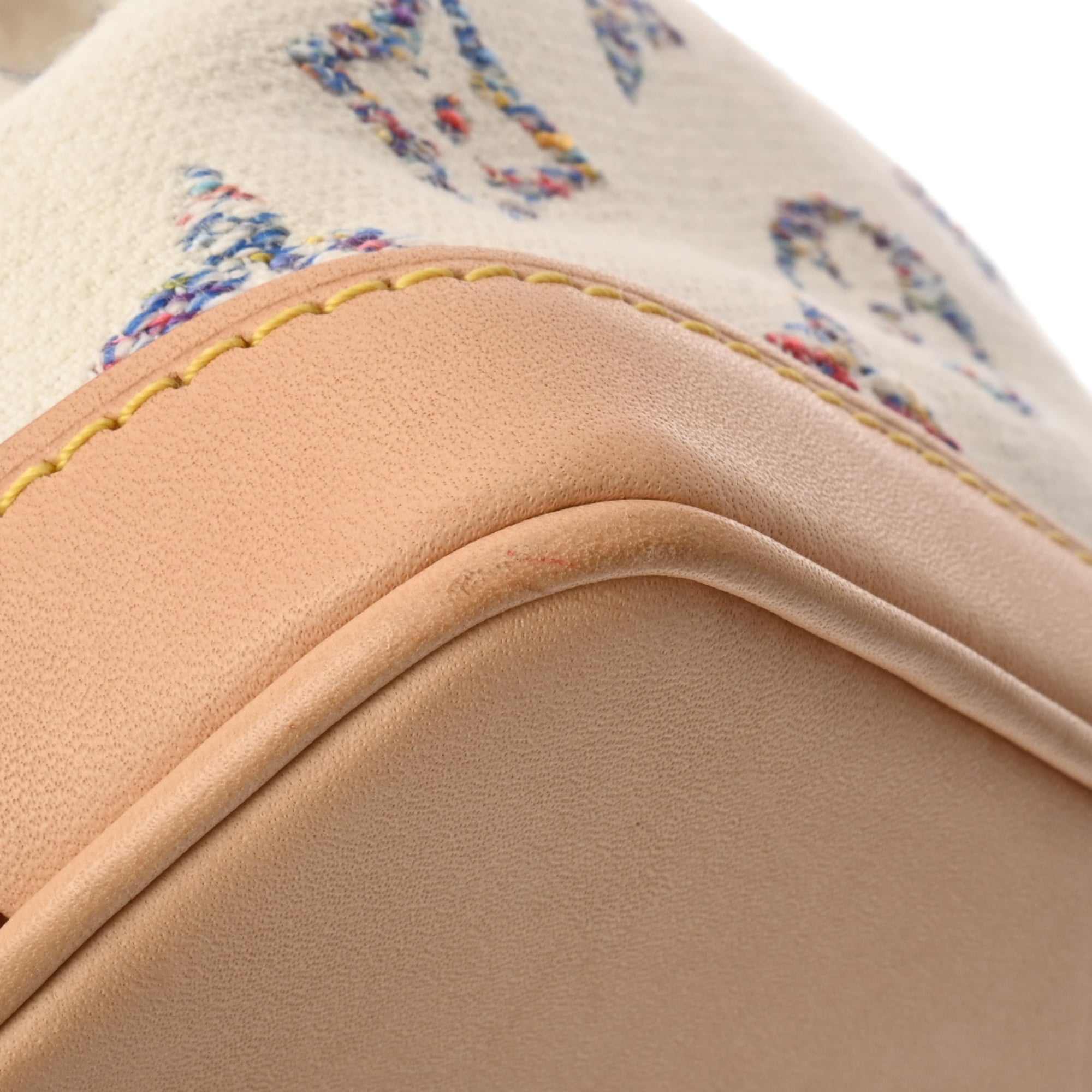 Louis Vuitton White Monogram Jacquard Shoulder Bag (Pre-Owned)