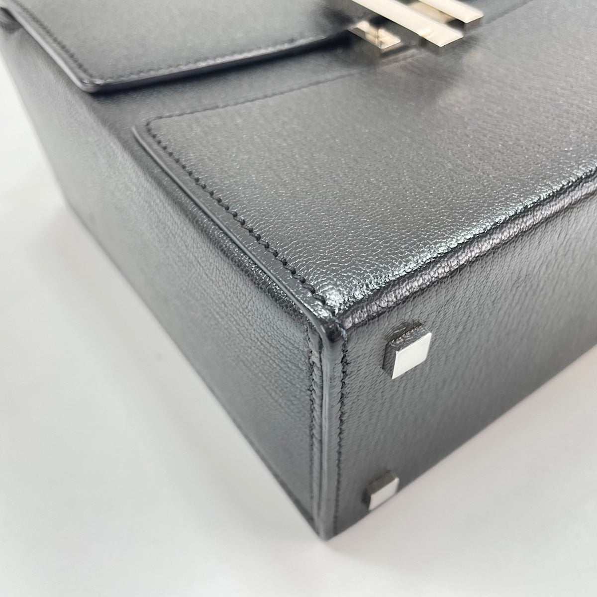 Hermes Black Chevre Leather Shoulder Bag (Pre-Owned)