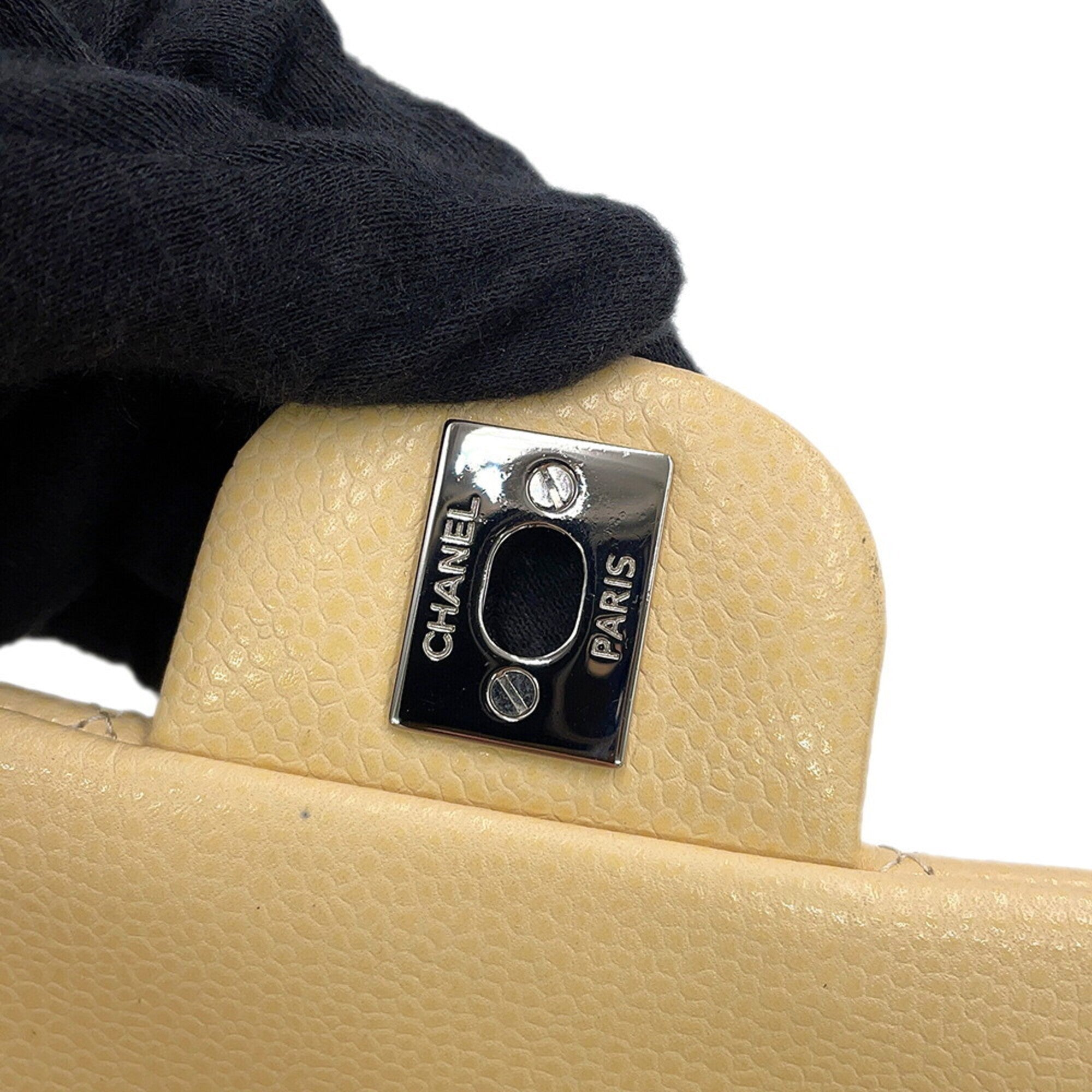 Chanel Matelasse Beige Grained Calfskin Handbag Shoulder Bag (Pre-Owned)