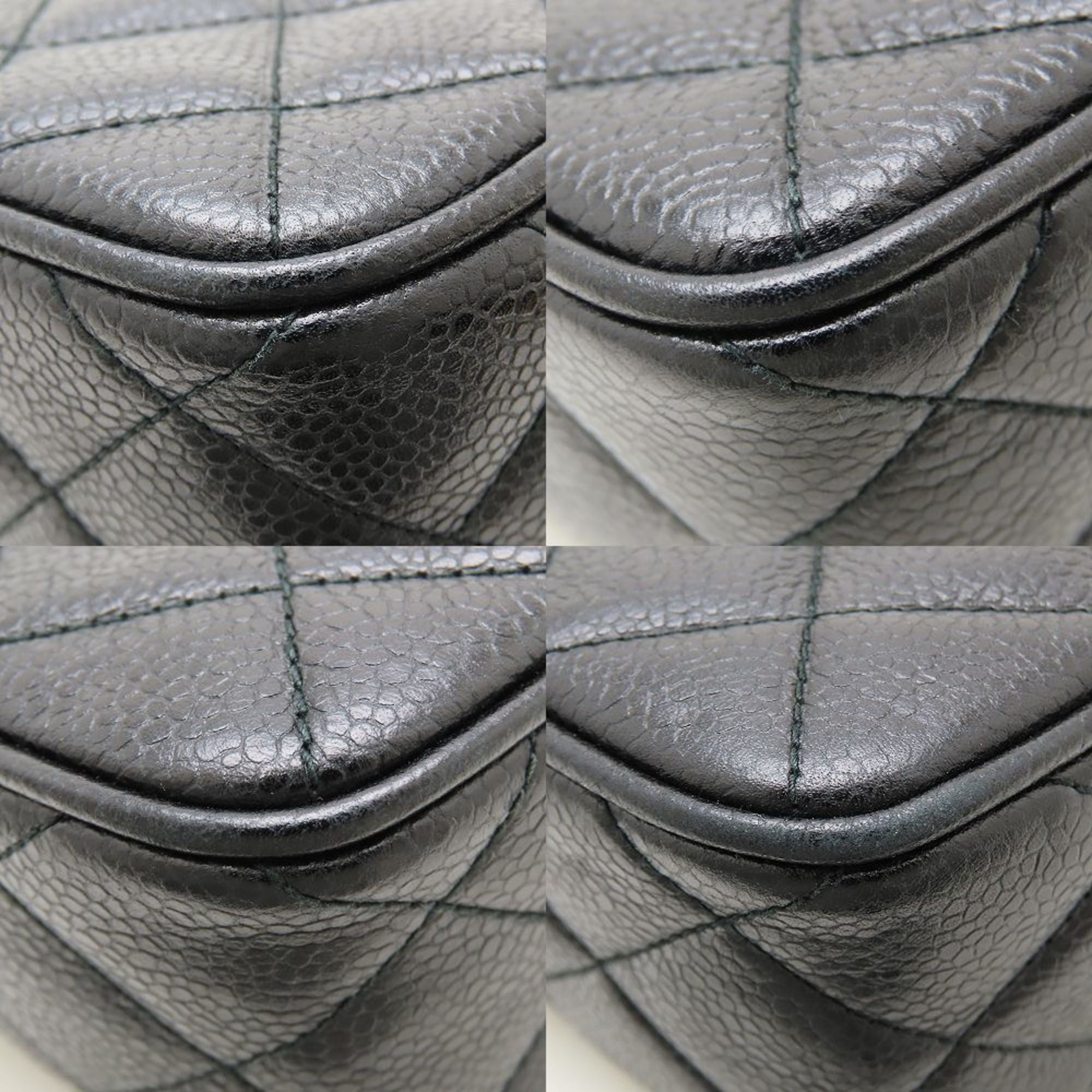 Chanel Black Grained Calfskin Shoulder Bag (Pre-Owned)