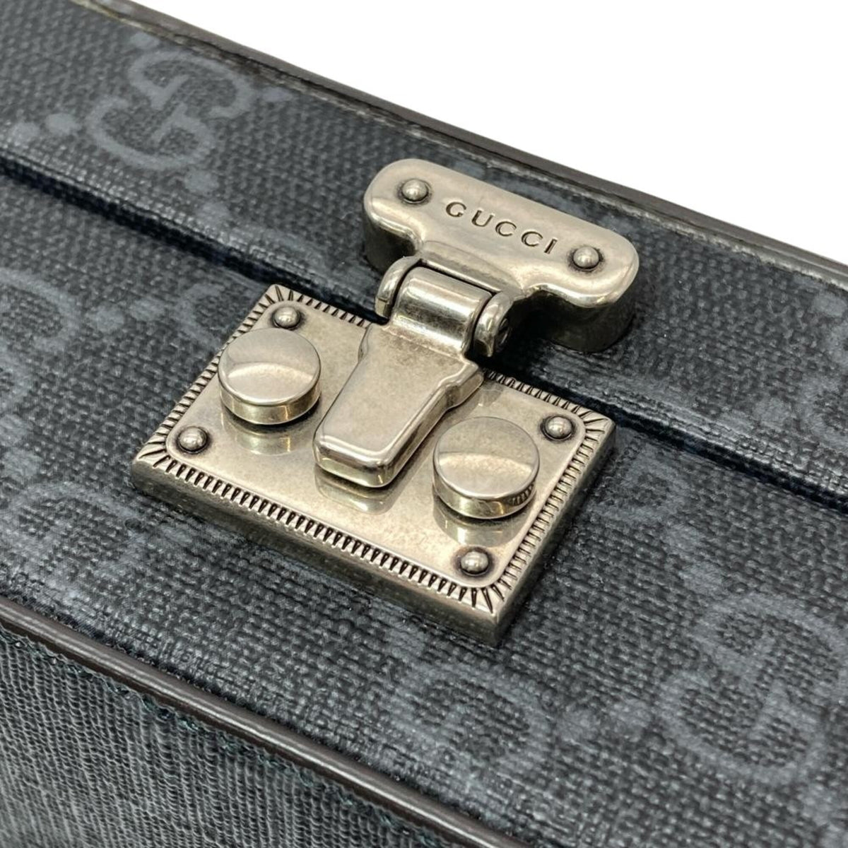 Gucci Black Gray Leather Gg Supreme Shoulder Bag (Pre-Owned)