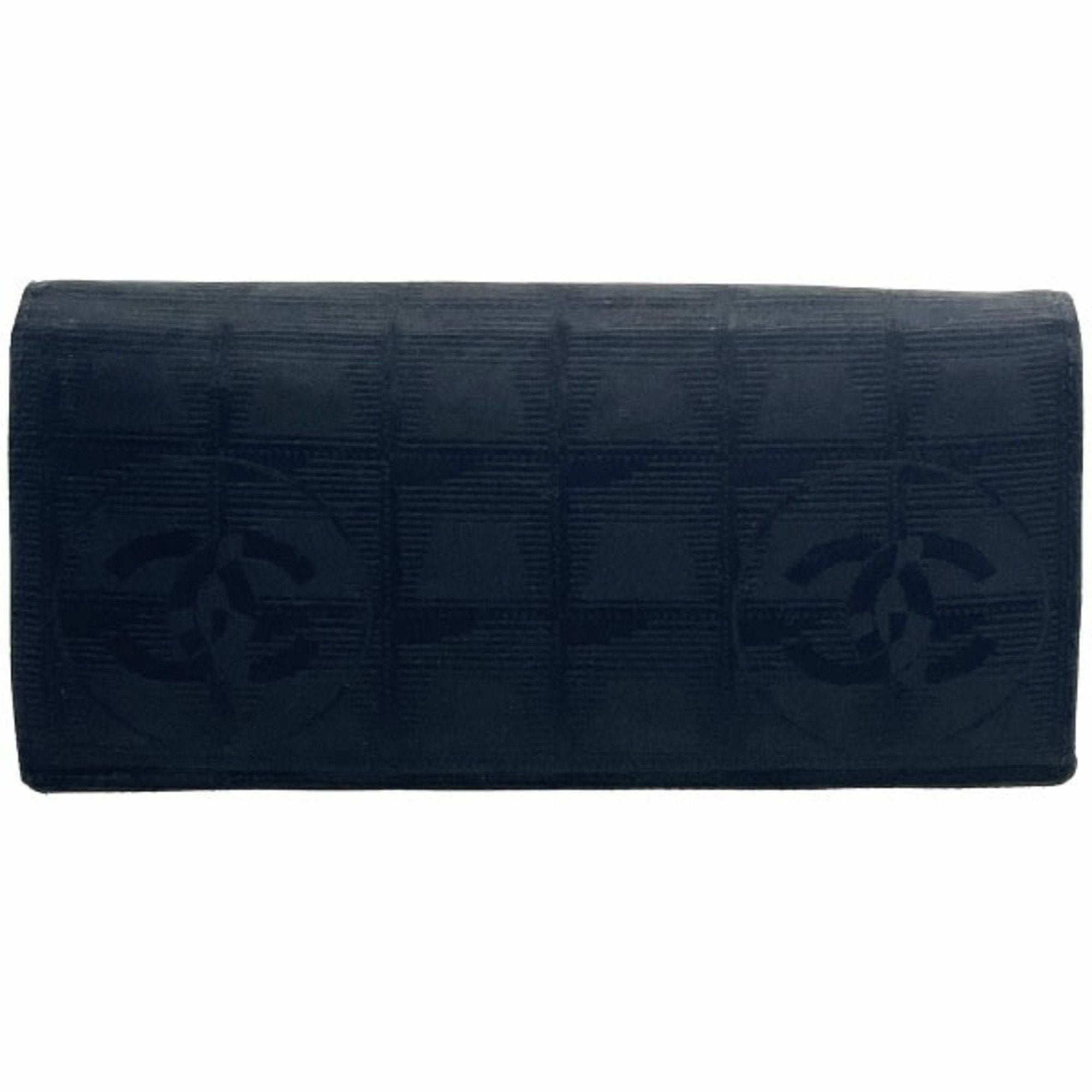 Chanel Black Leather Nylon Long Wallet (Bi-Fold) (Pre-Owned)