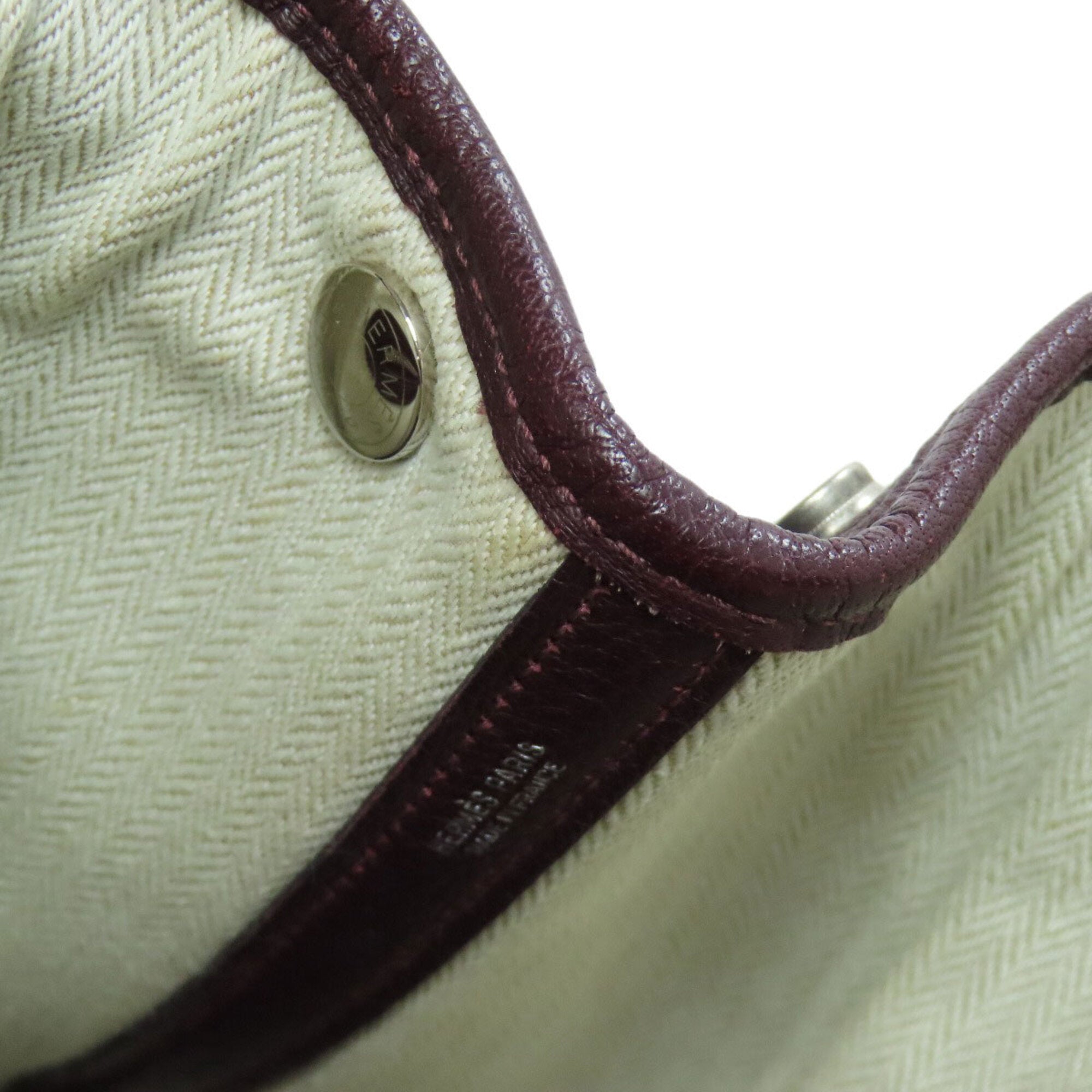 Hermes Bordeaux Negonda Leather Handbag (Pre-Owned)