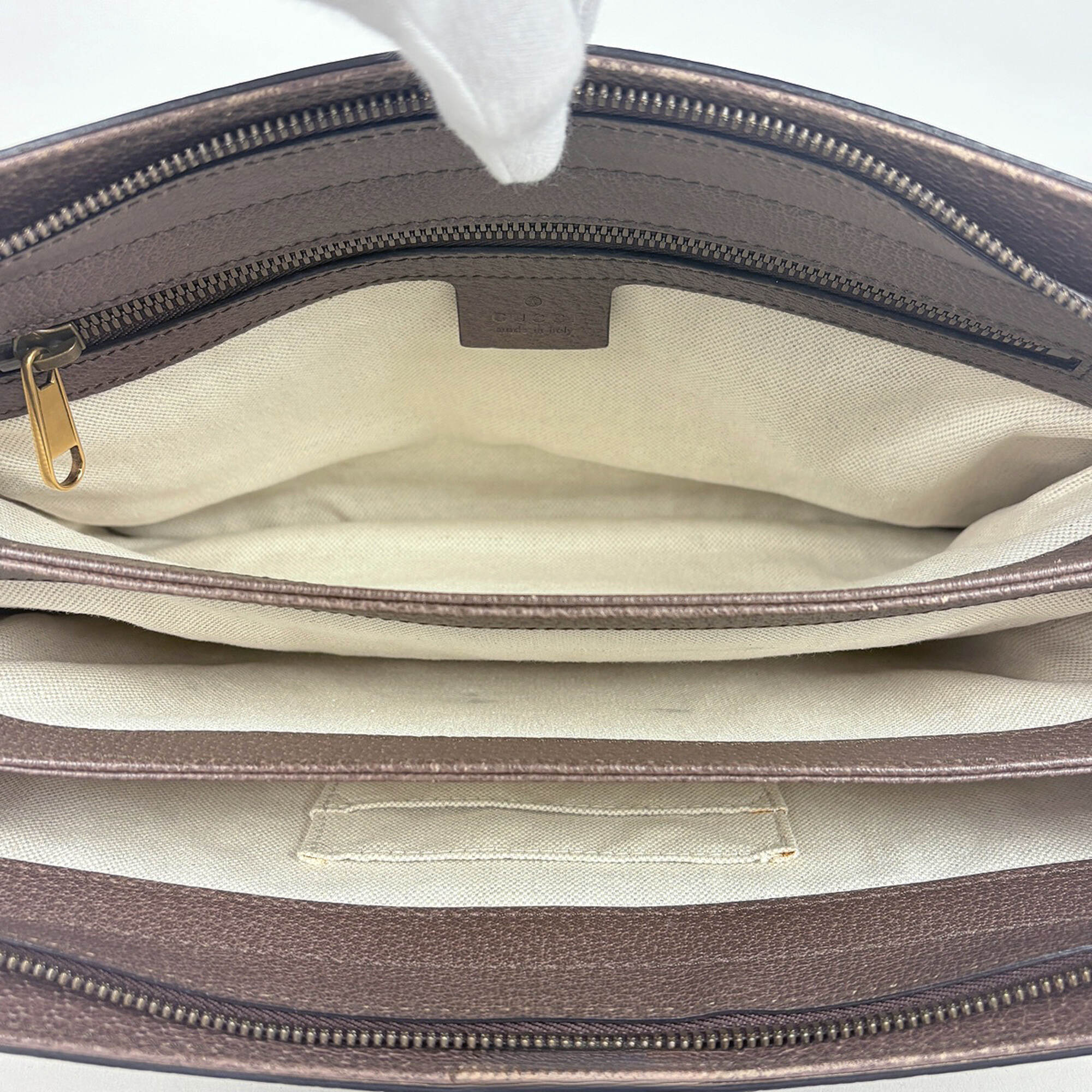 Gucci Brown Gg Supreme Shoulder Bag (Pre-Owned)