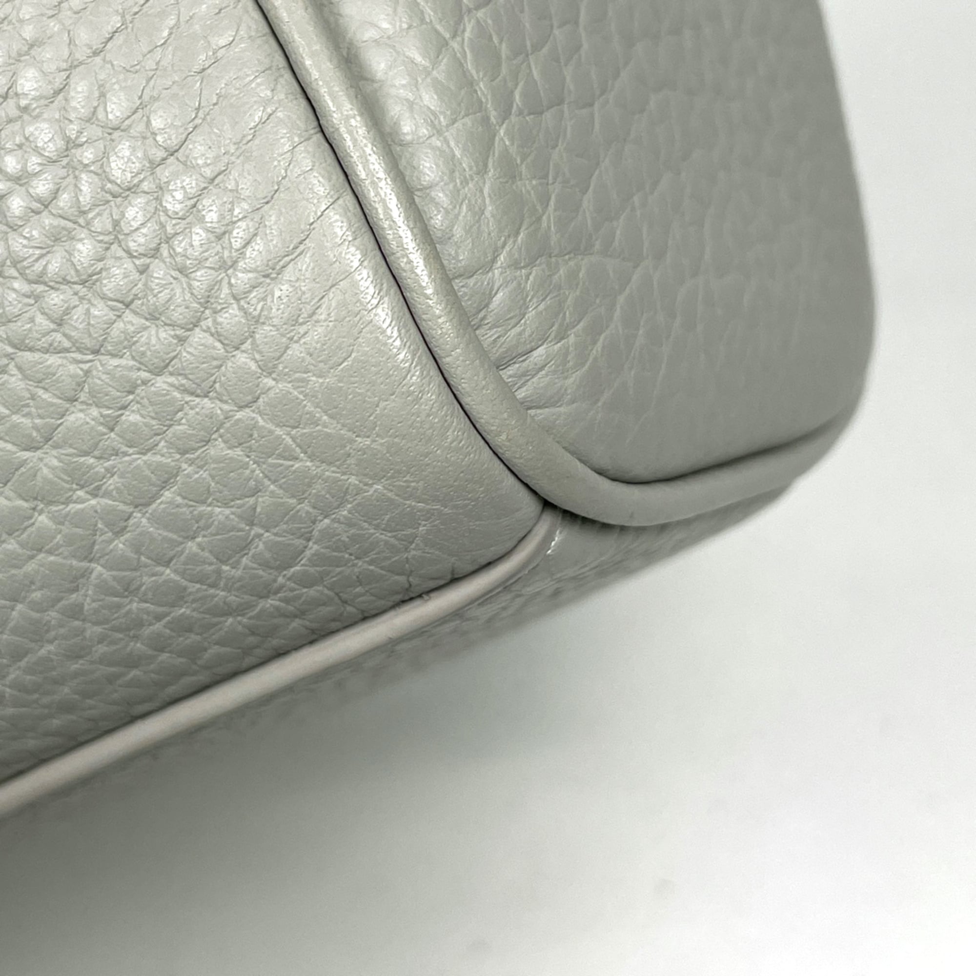 Balenciaga Light Gray Leather Shoulder Bag (Pre-Owned)