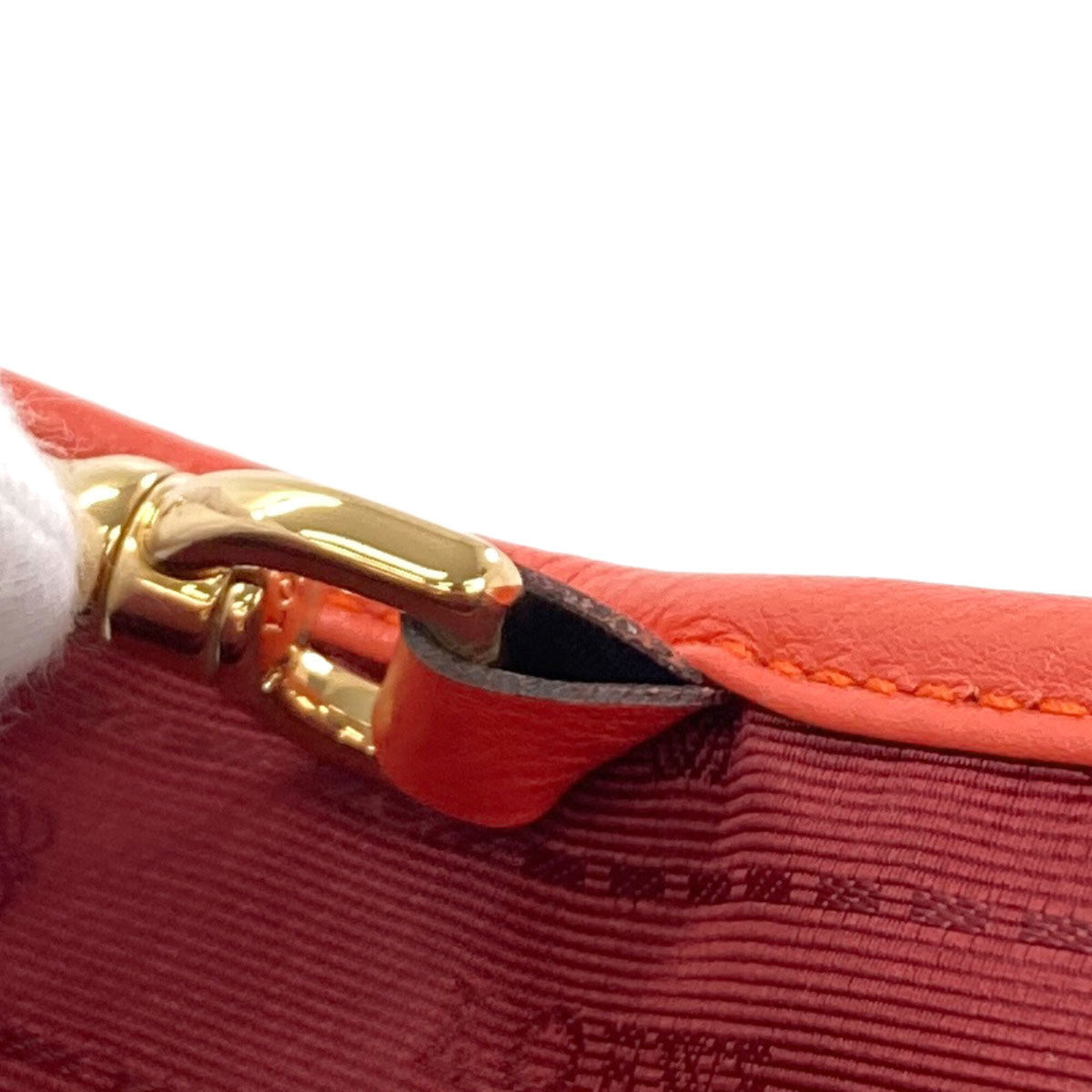 Loewe Red Color Leather Tote Bag (Pre-Owned)