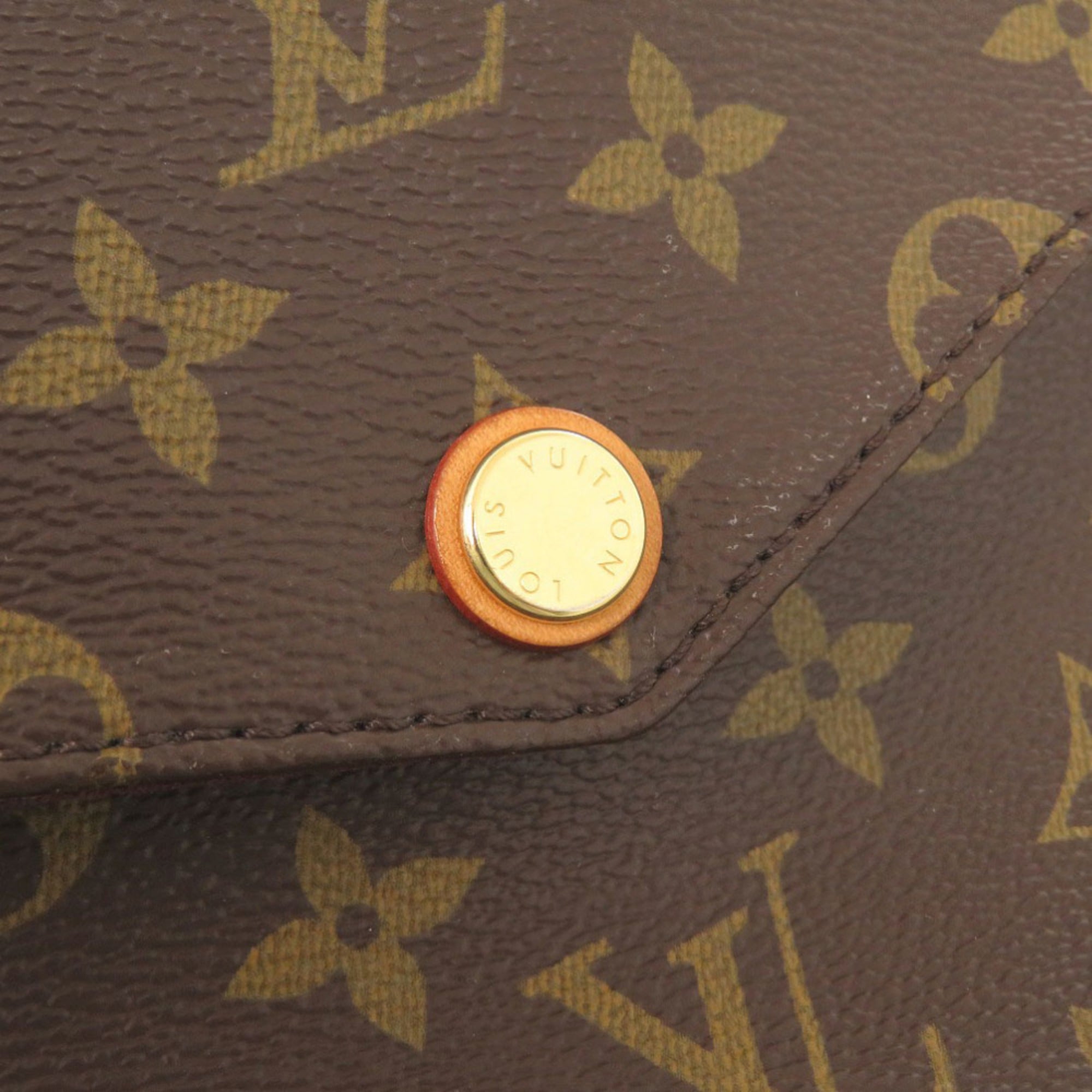 Louis Vuitton Brown Monogram Monogram Shoulder Bag (Pre-Owned)