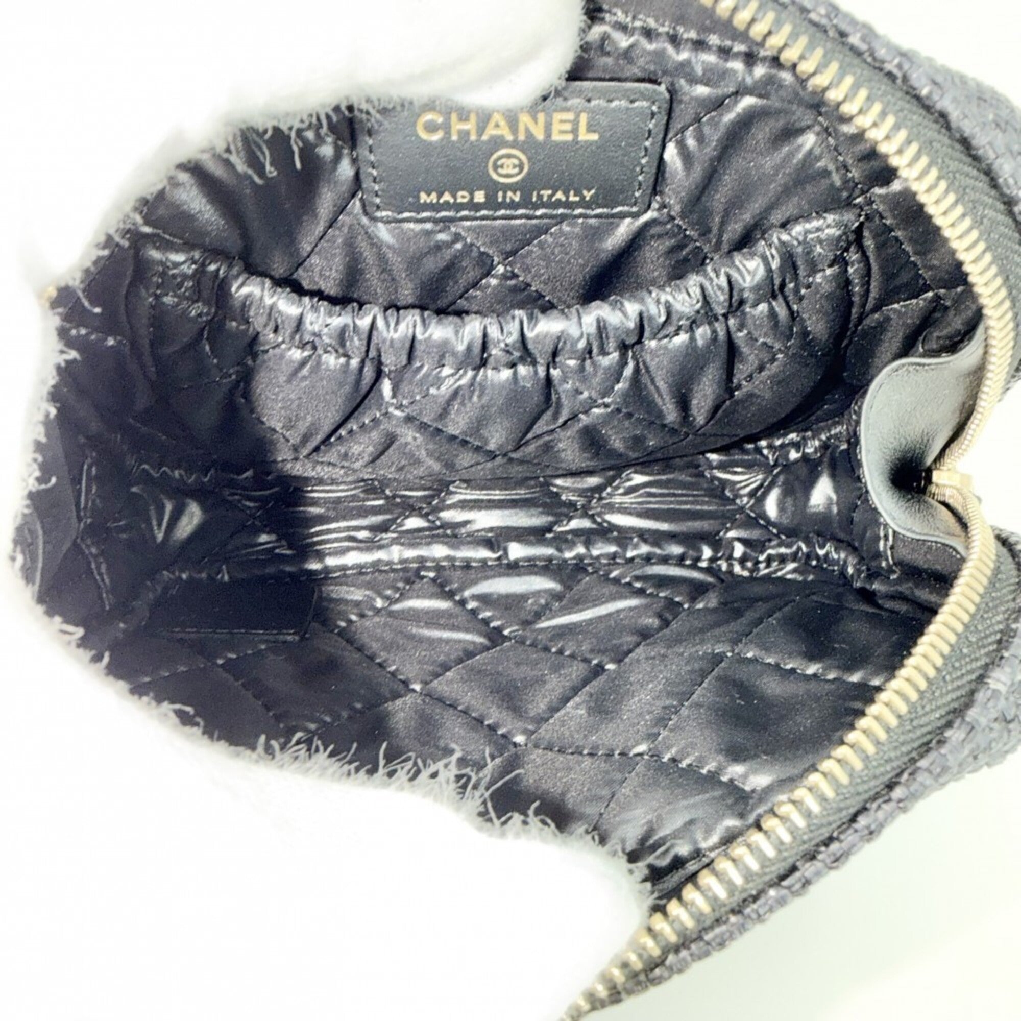 Chanel Black Raffia Leather Pouch (Pre-Owned)