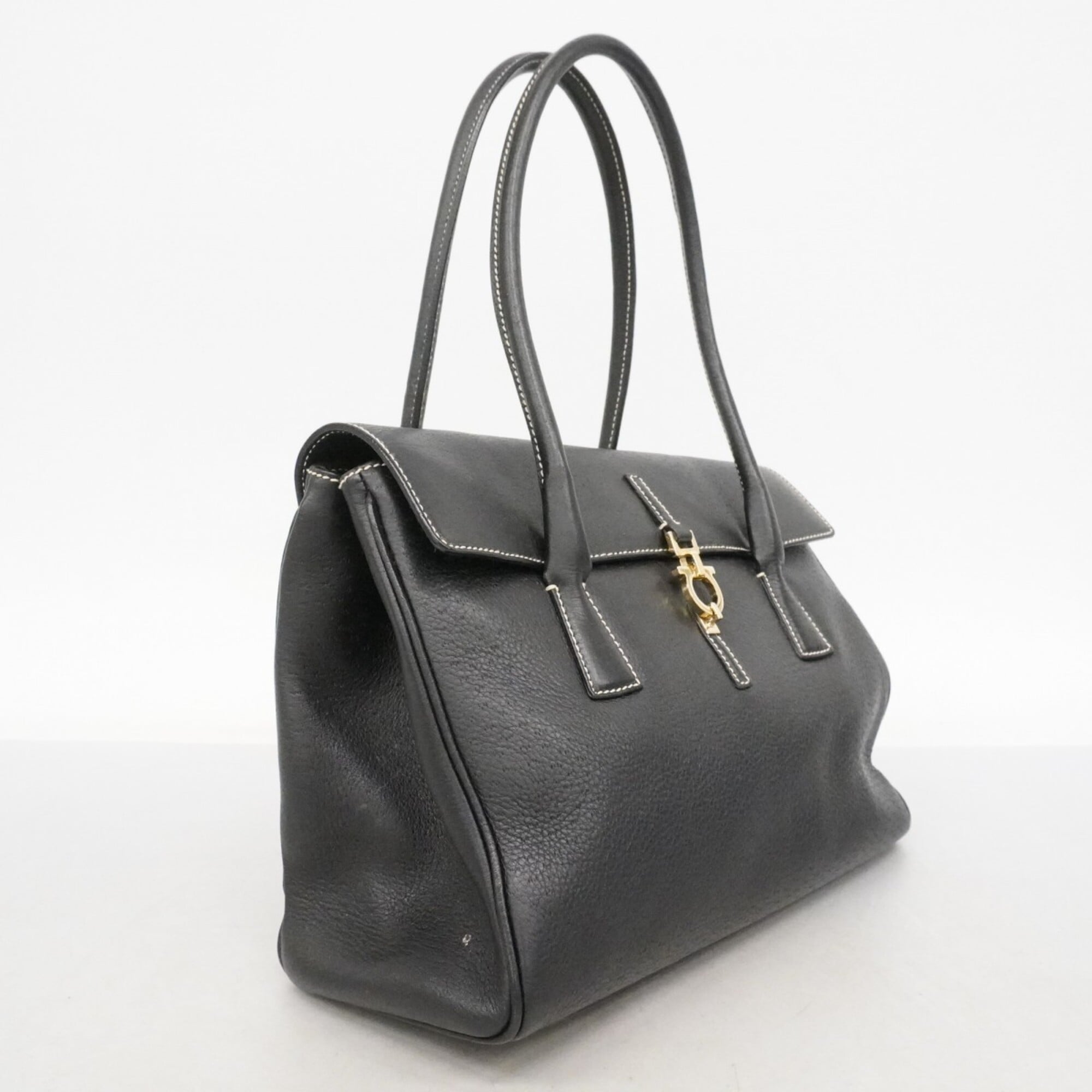 Salvatore Ferragamo Black Leather Handbag (Pre-Owned)
