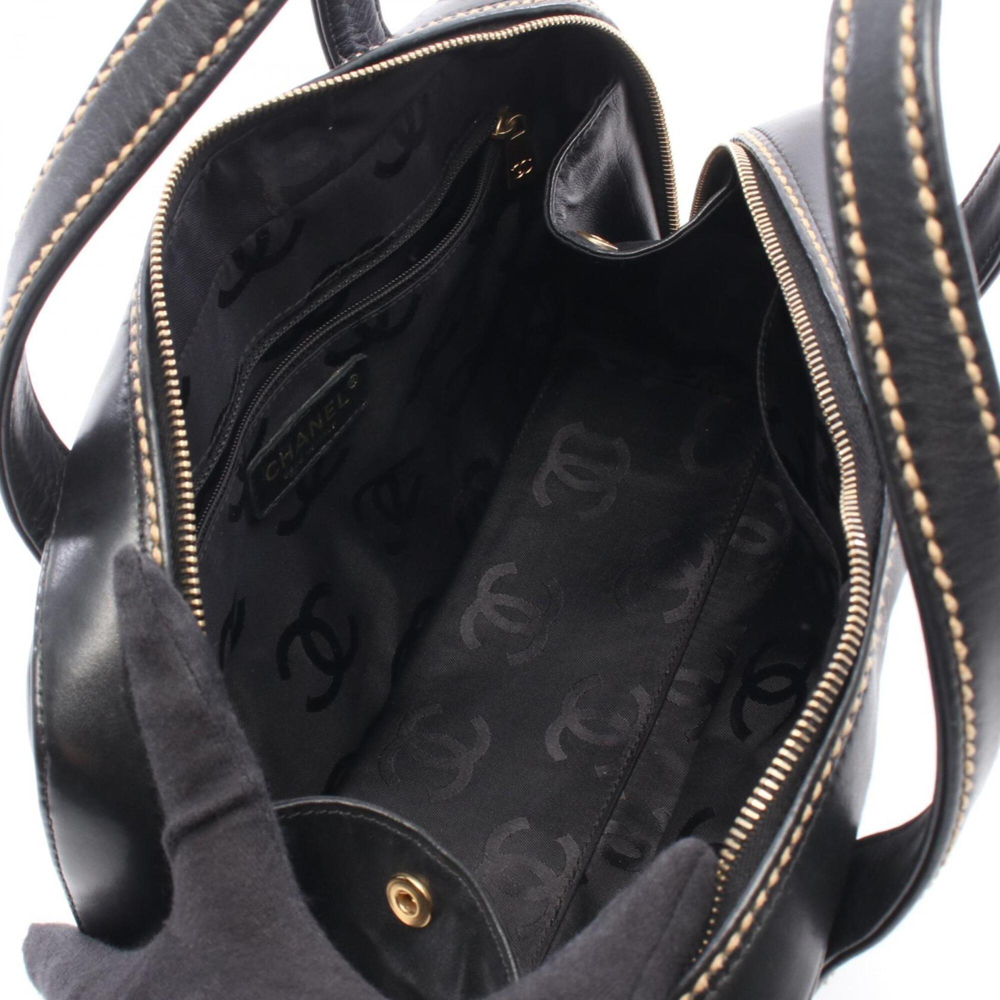 Chanel Black Leather Handbag (Pre-Owned)