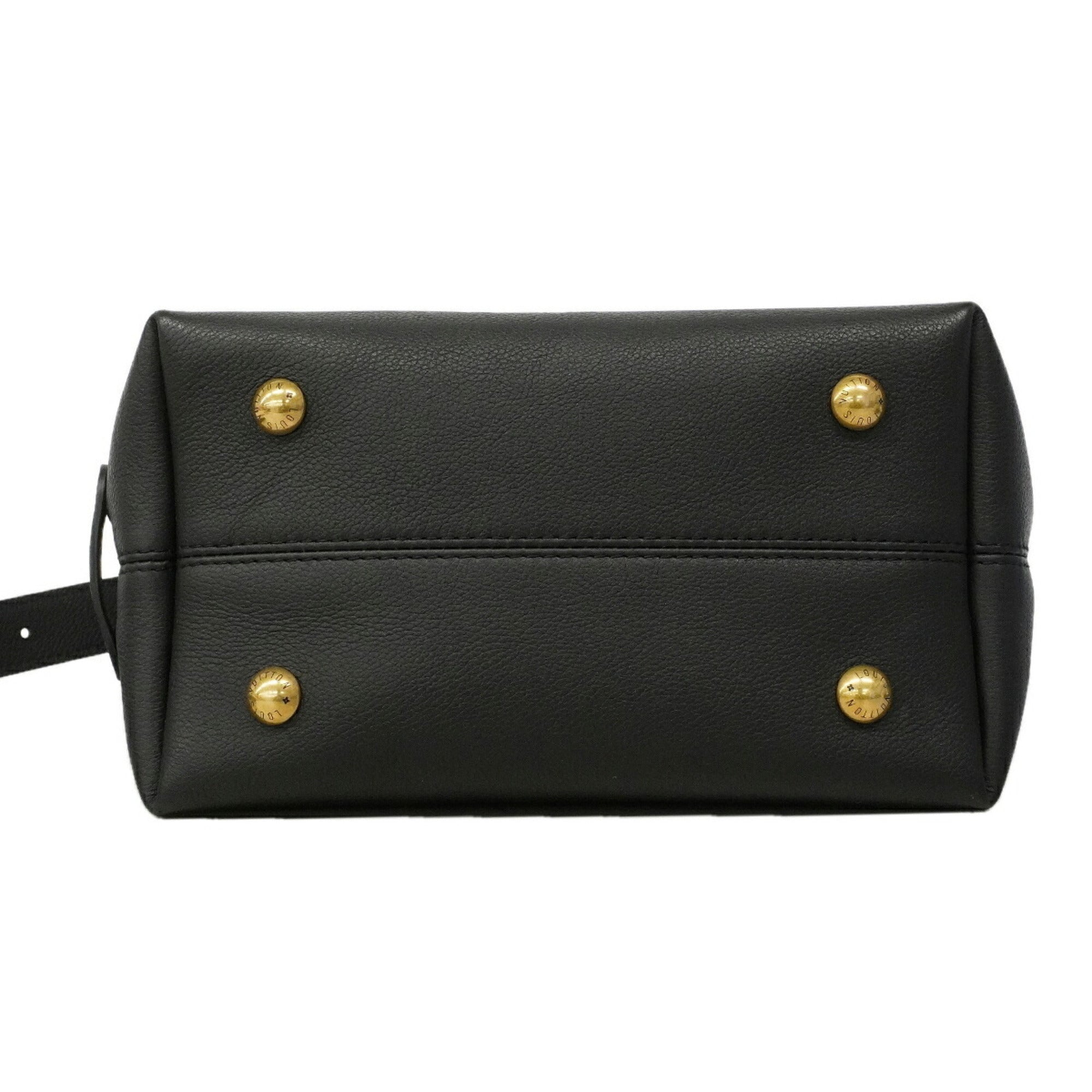 Louis Vuitton Noir Shoulder Bag (Pre-Owned)