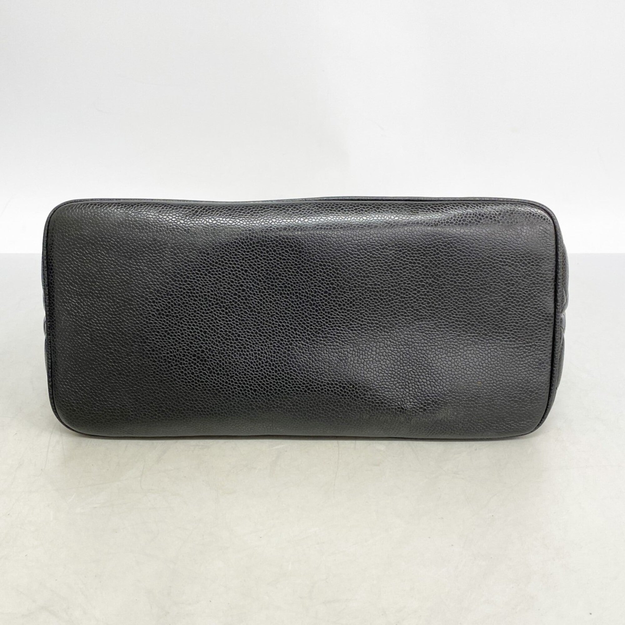 Chanel Black Grained Calfskin Tote Bag (Pre-Owned)