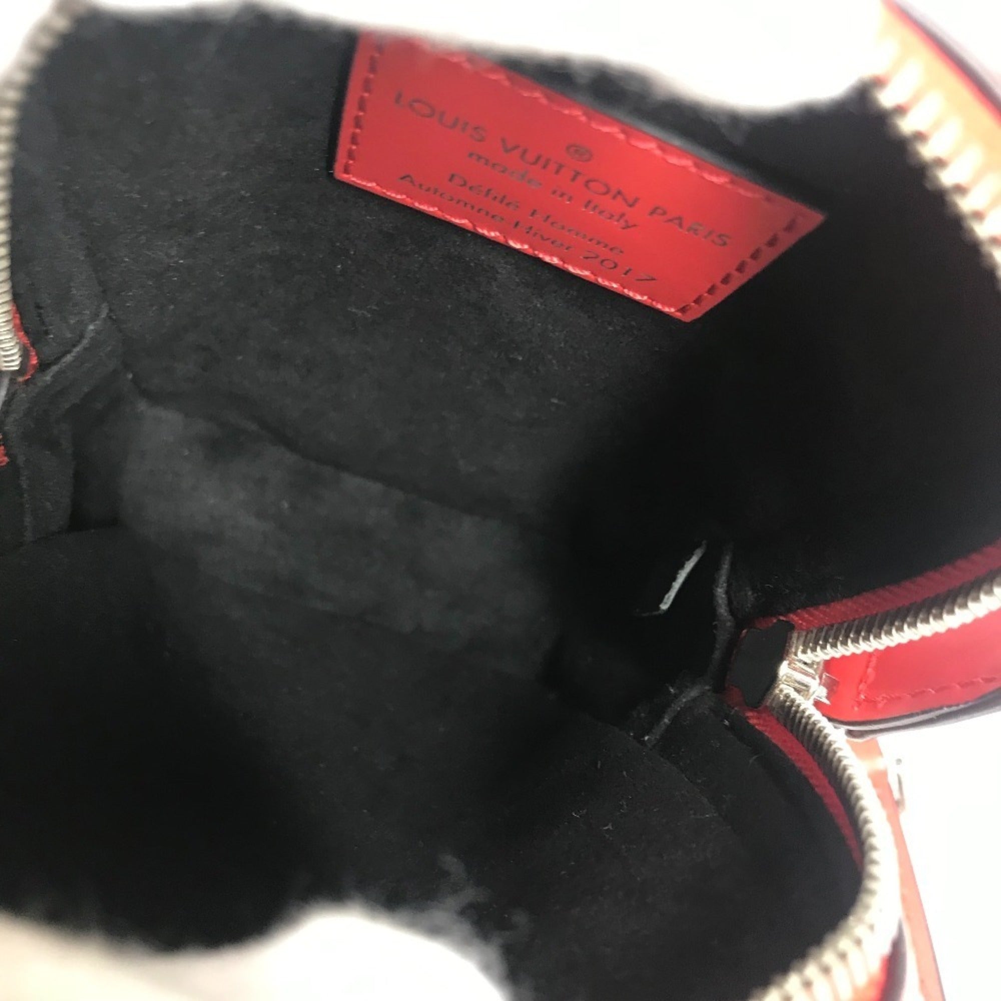 Louis Vuitton Red Color White Epi Leather Pochette Shoulder Bag (Pre-Owned)