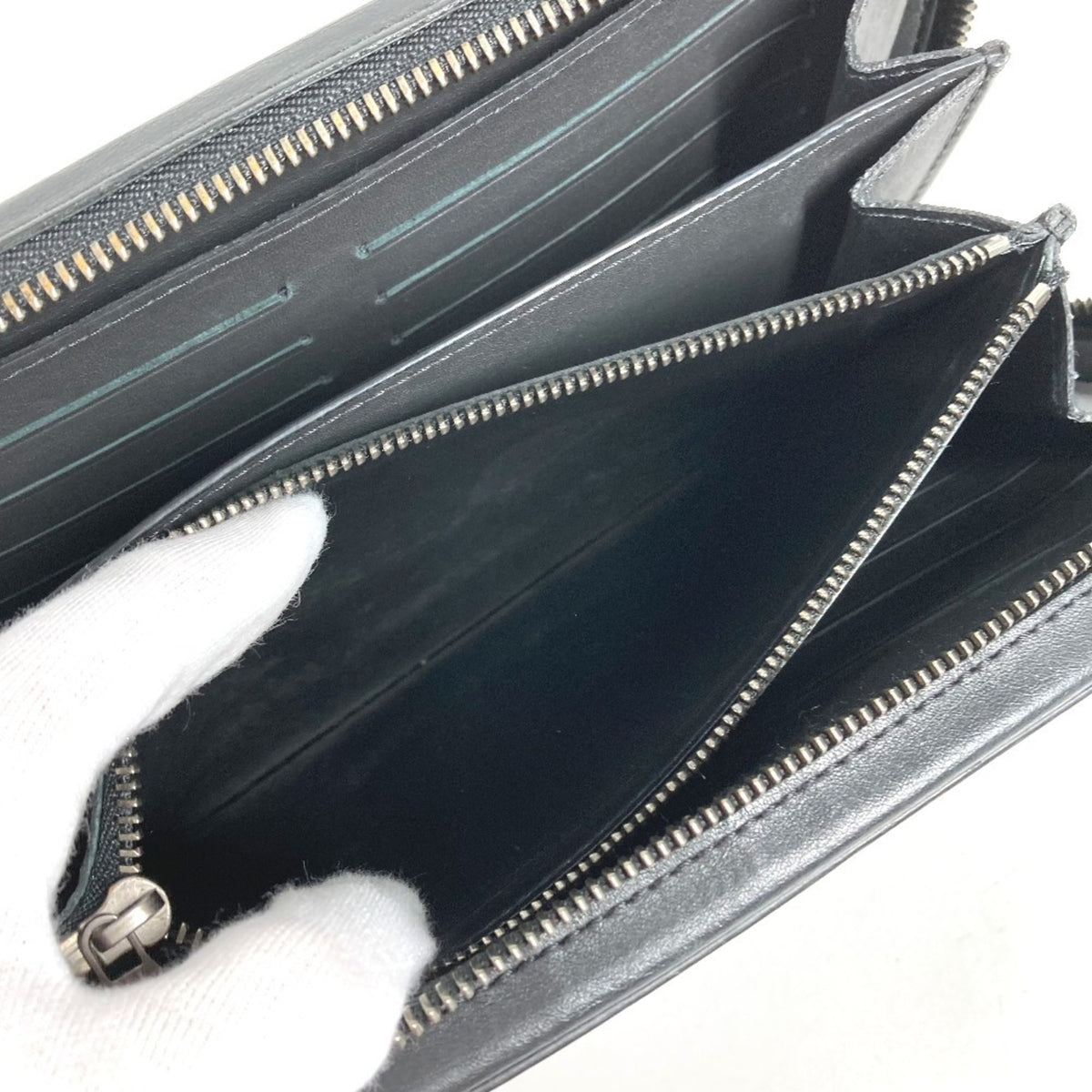 Louis Vuitton Damier Infini Black Damier Infini Long Wallet (Bi-Fold) (Pre-Owned)