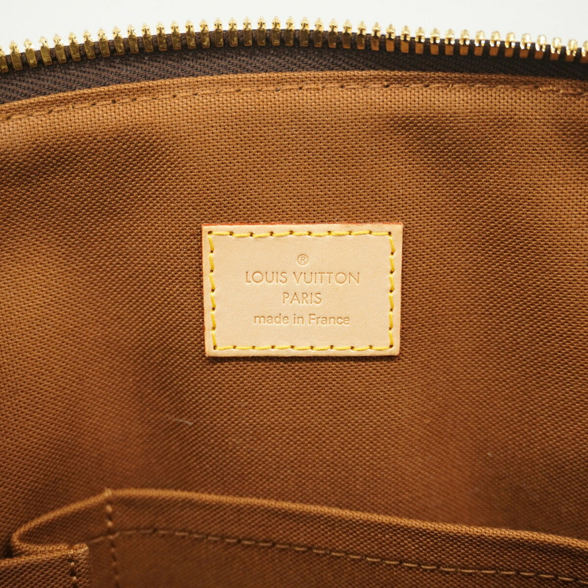 Louis Vuitton Brown Handbag (Pre-Owned)