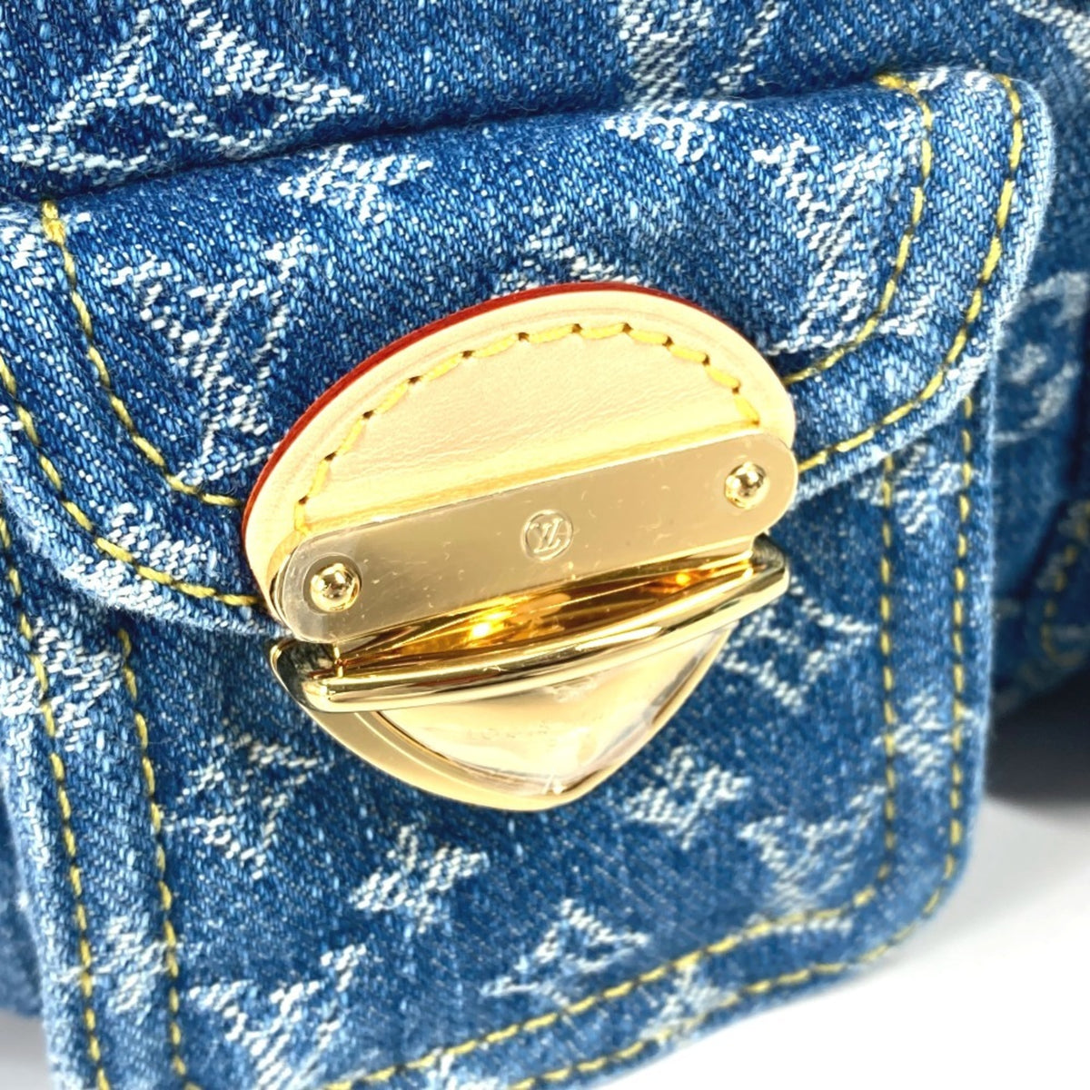Louis Vuitton Blue Monogram Denim Backpack (Pre-Owned)