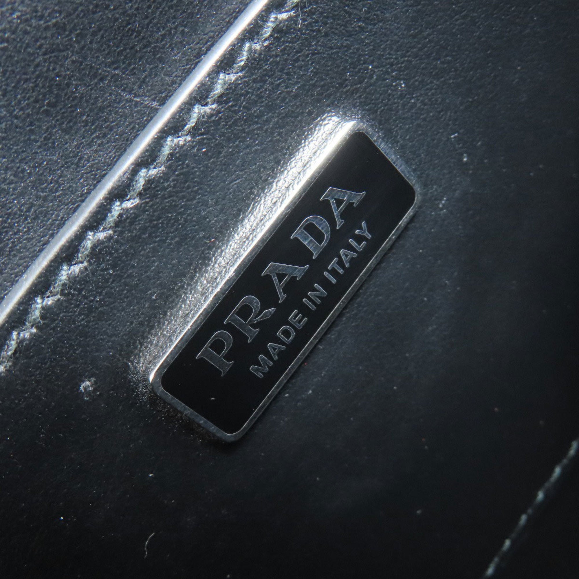 Prada Gray Leather Shoulder Bag (Pre-Owned)