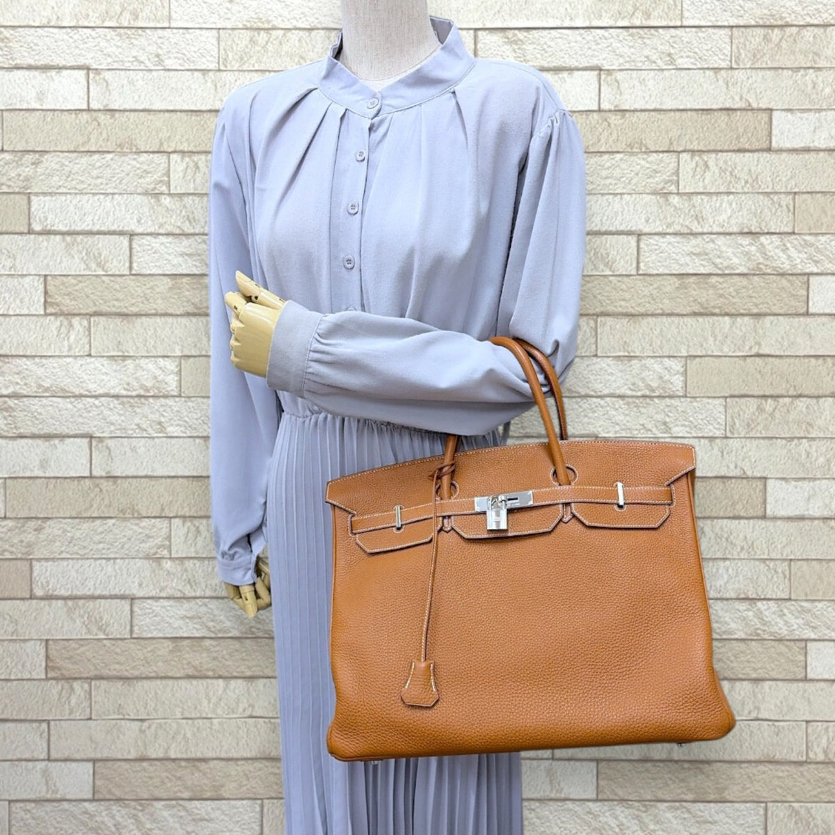 Hermes Brown Gold Leather Handbag (Pre-Owned)