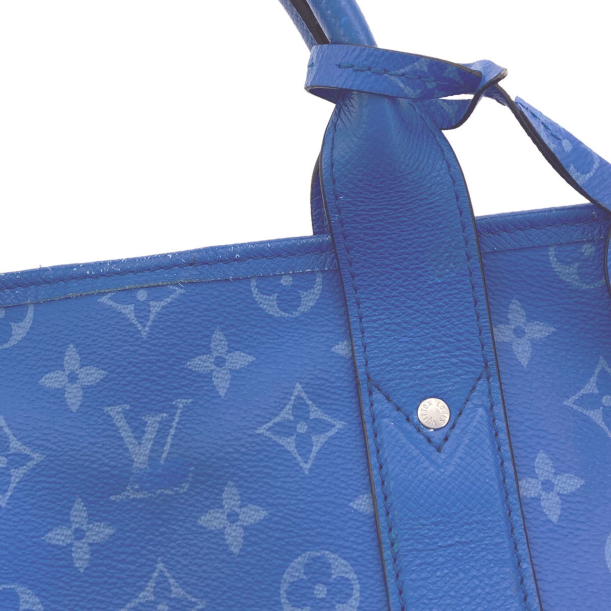 Louis Vuitton Taigarama Taiga Leather Handbag Tote Bag (Pre-Owned)