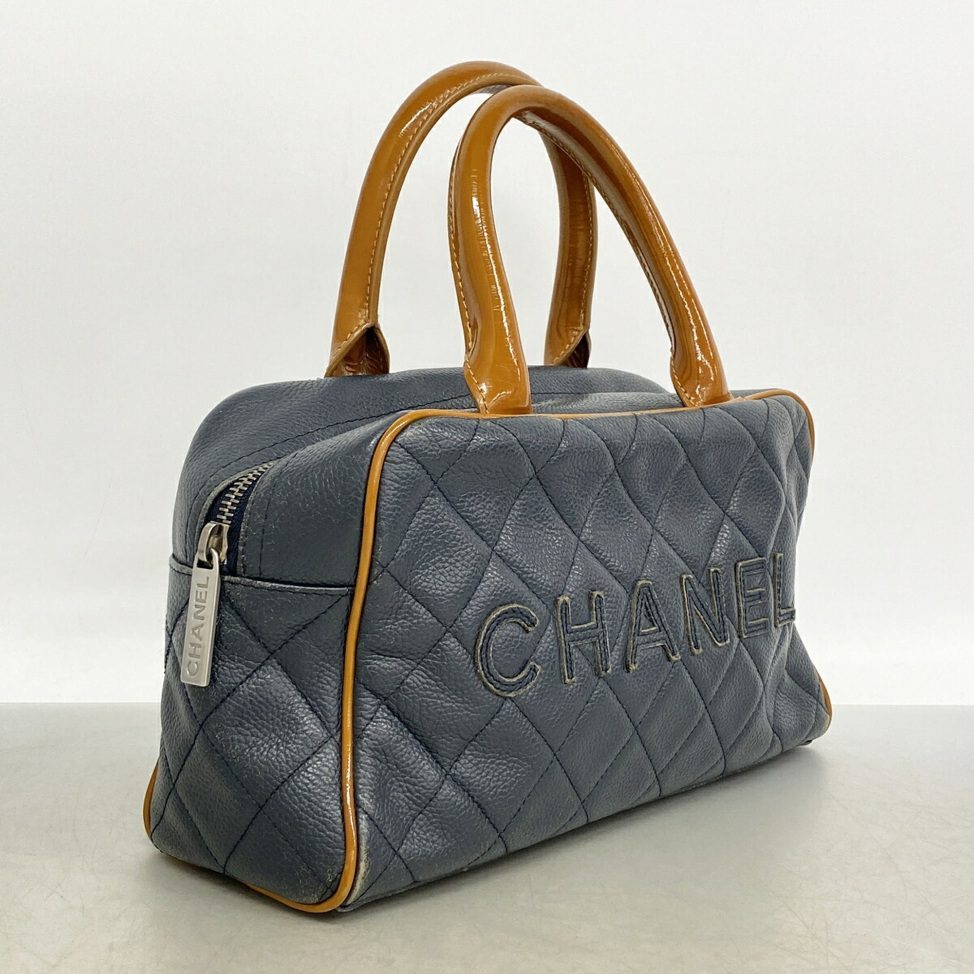 Chanel Navy Patent Leather Leather Handbag (Pre-Owned)