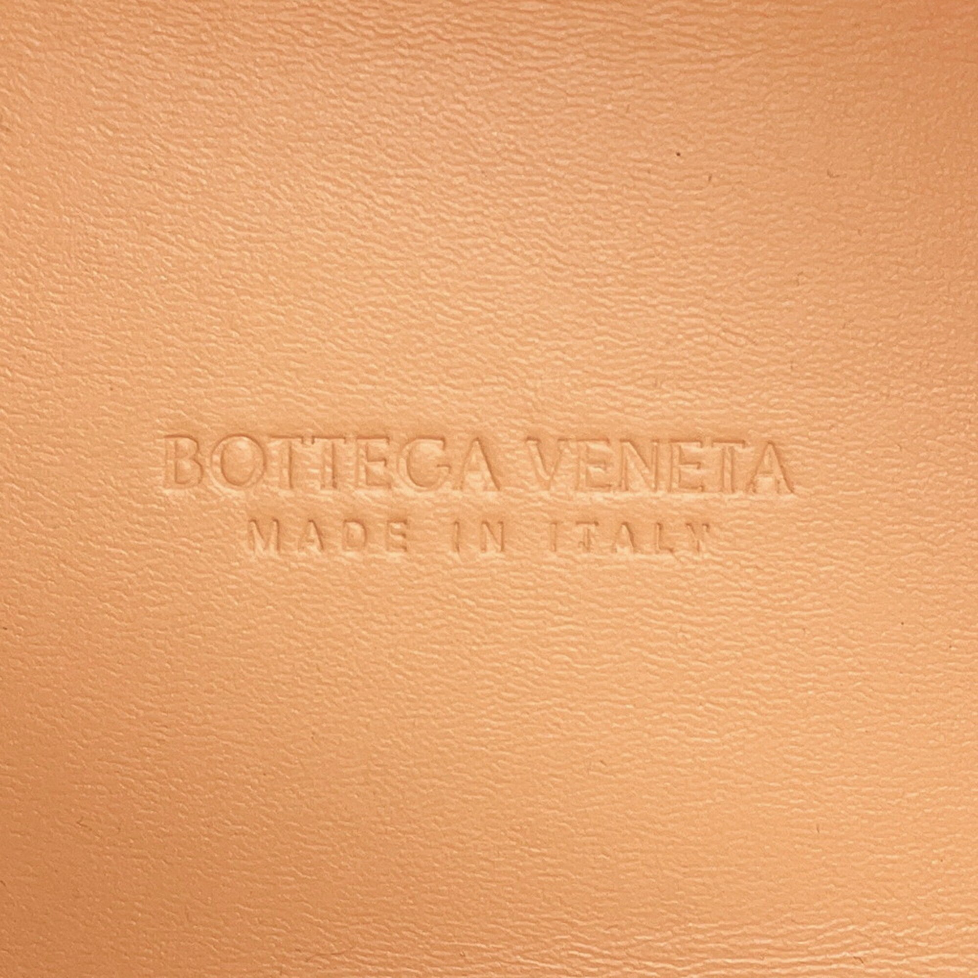 Bottega Veneta Red Color Intrecciato Handbag Pouch (Pre-Owned)