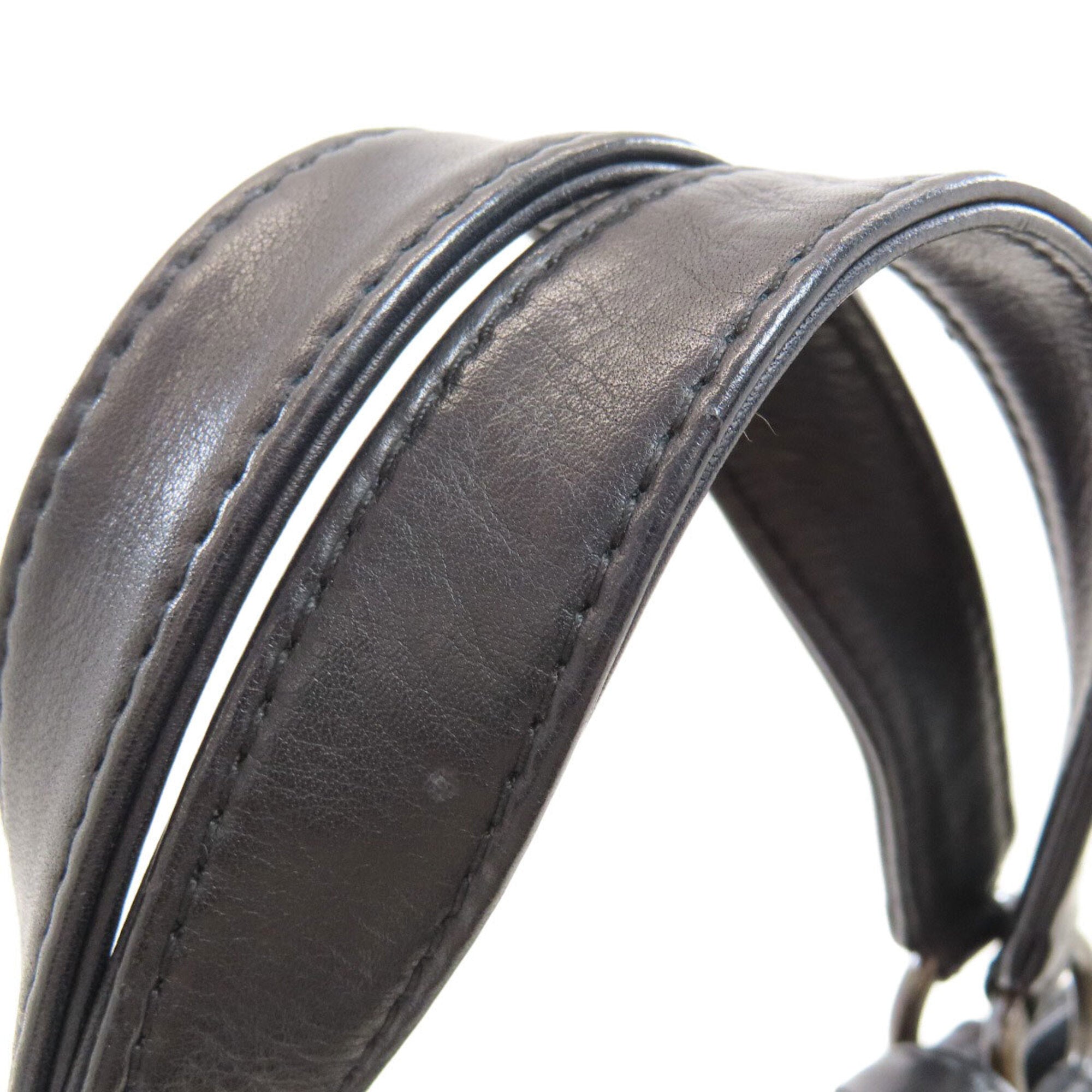 Chanel Matelasse Black Leather Handbag (Pre-Owned)