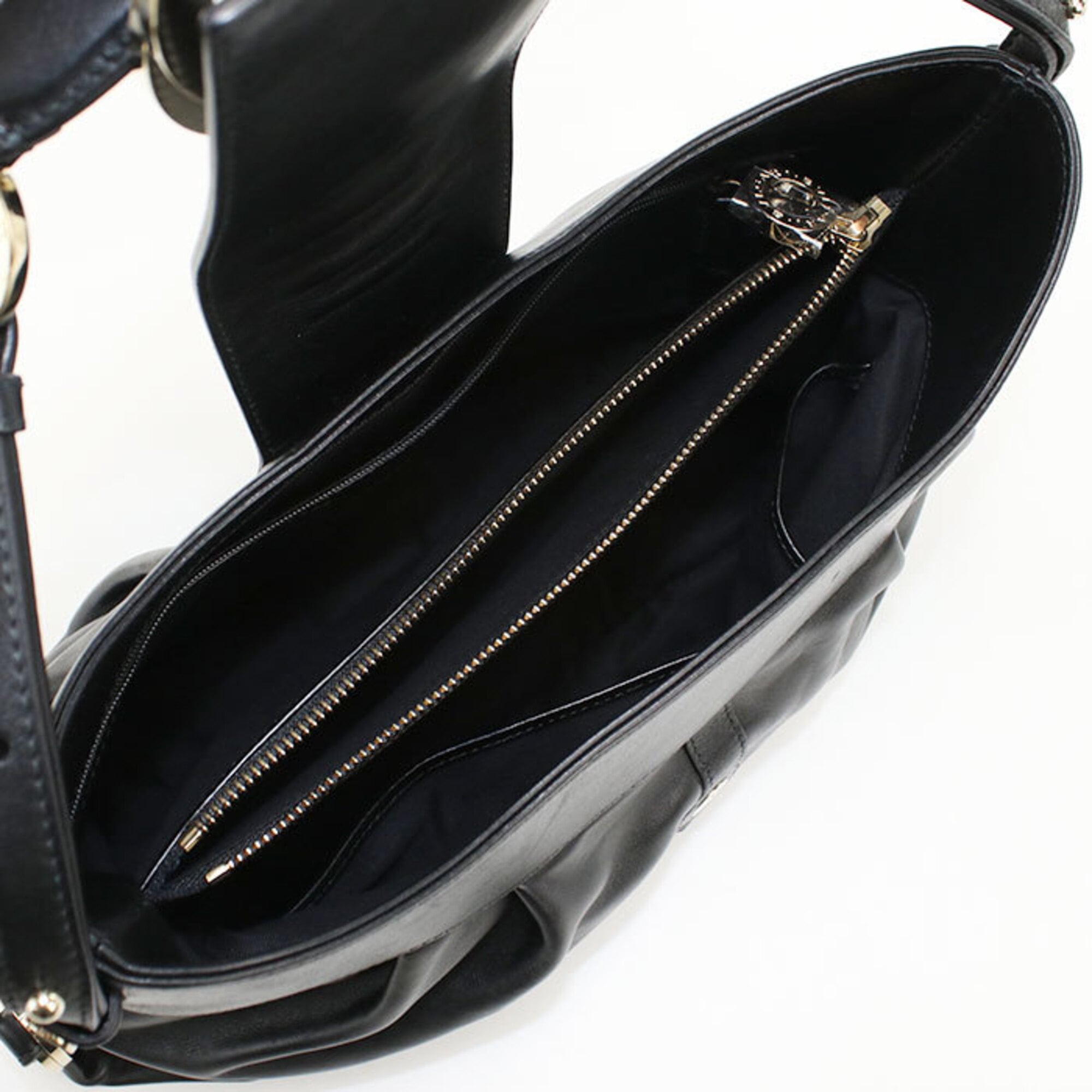 Bvlgari Black Leather Shoulder Bag (Pre-Owned)