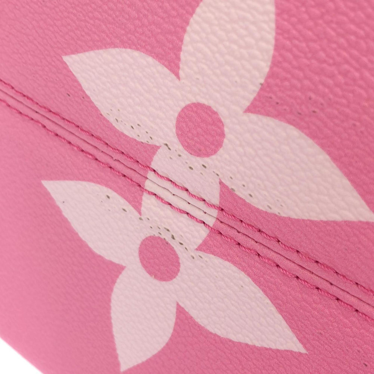 Louis Vuitton Rouge Coated Canvas Handbag (Pre-Owned)