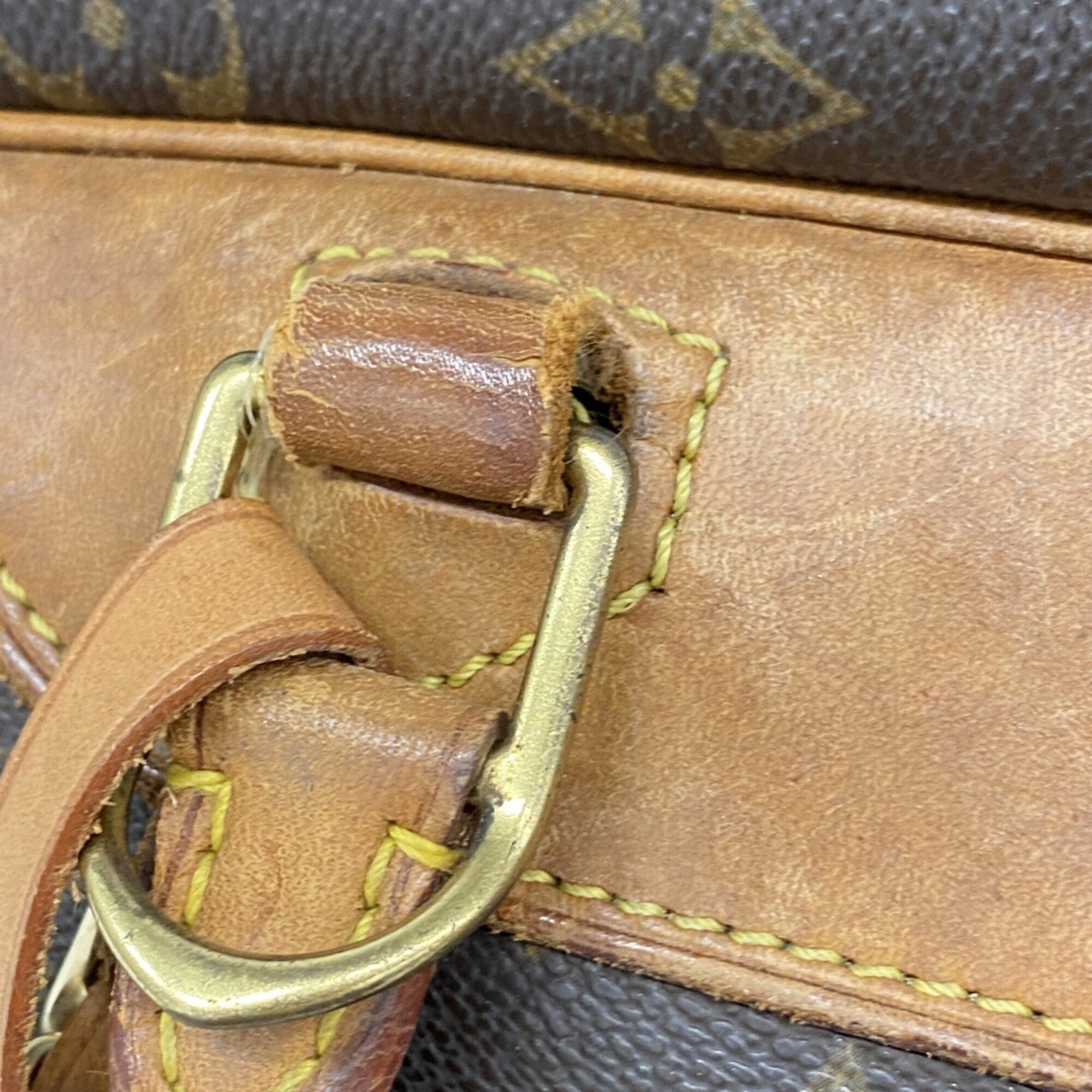 Louis Vuitton Brown Handbag (Pre-Owned)