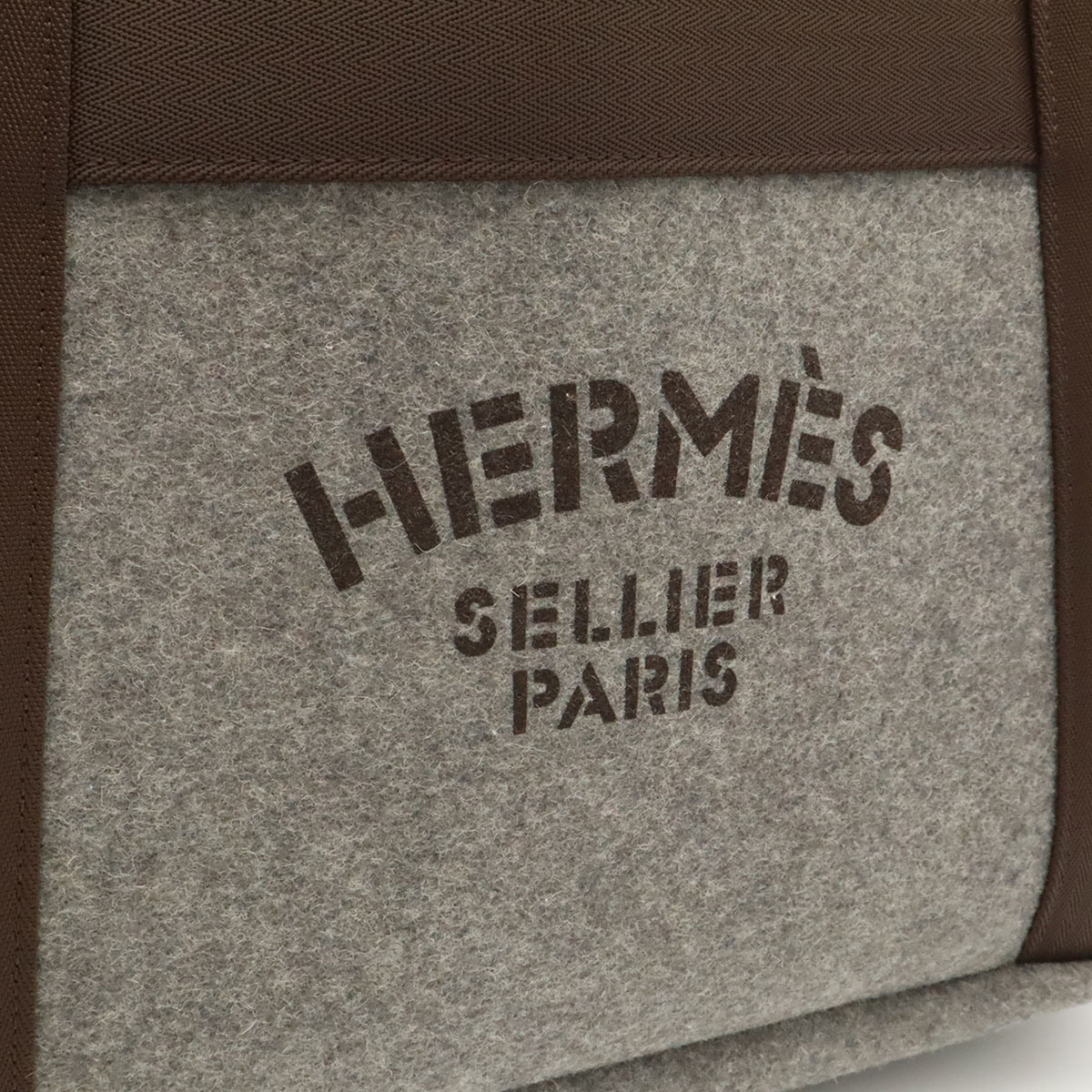 Hermes Dark Brown Gray Felt Shoulder Bag Tote Bag (Pre-Owned)
