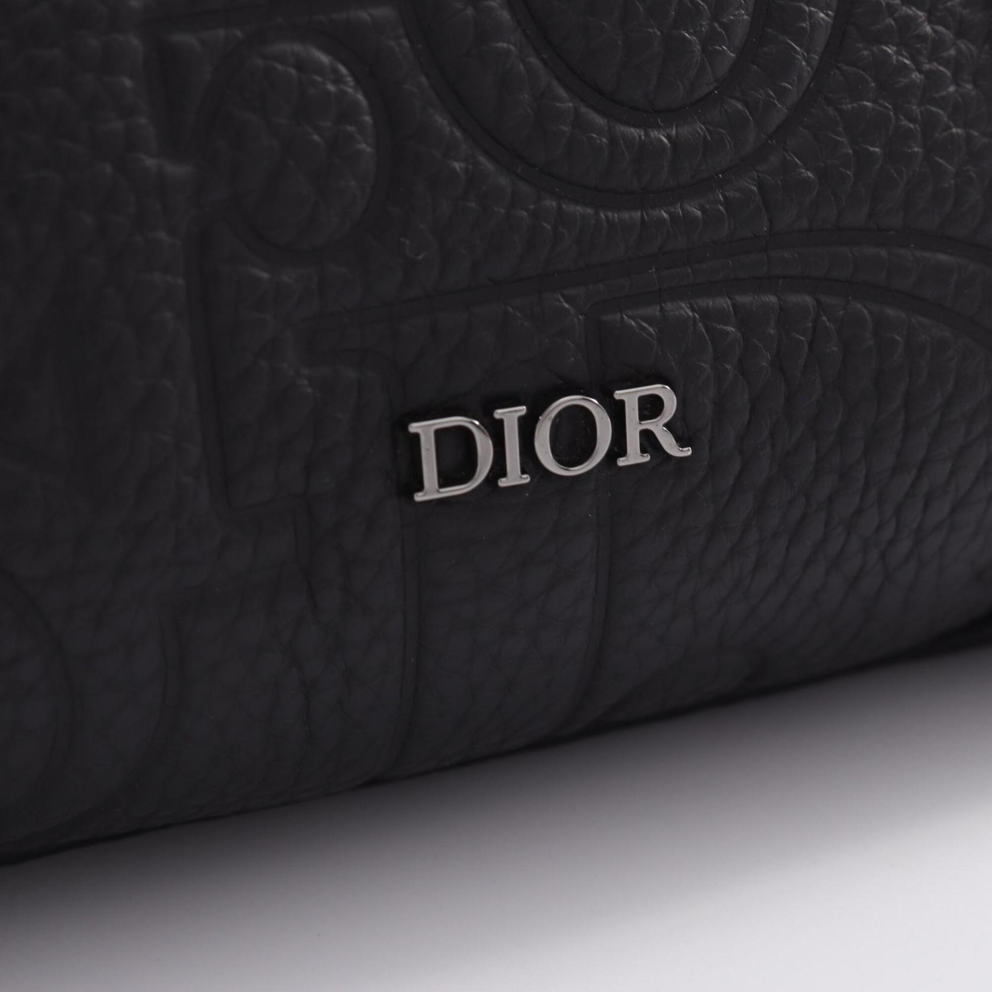 Christian Dior Black Leather Handbag Weekend Bag (Pre-Owned)