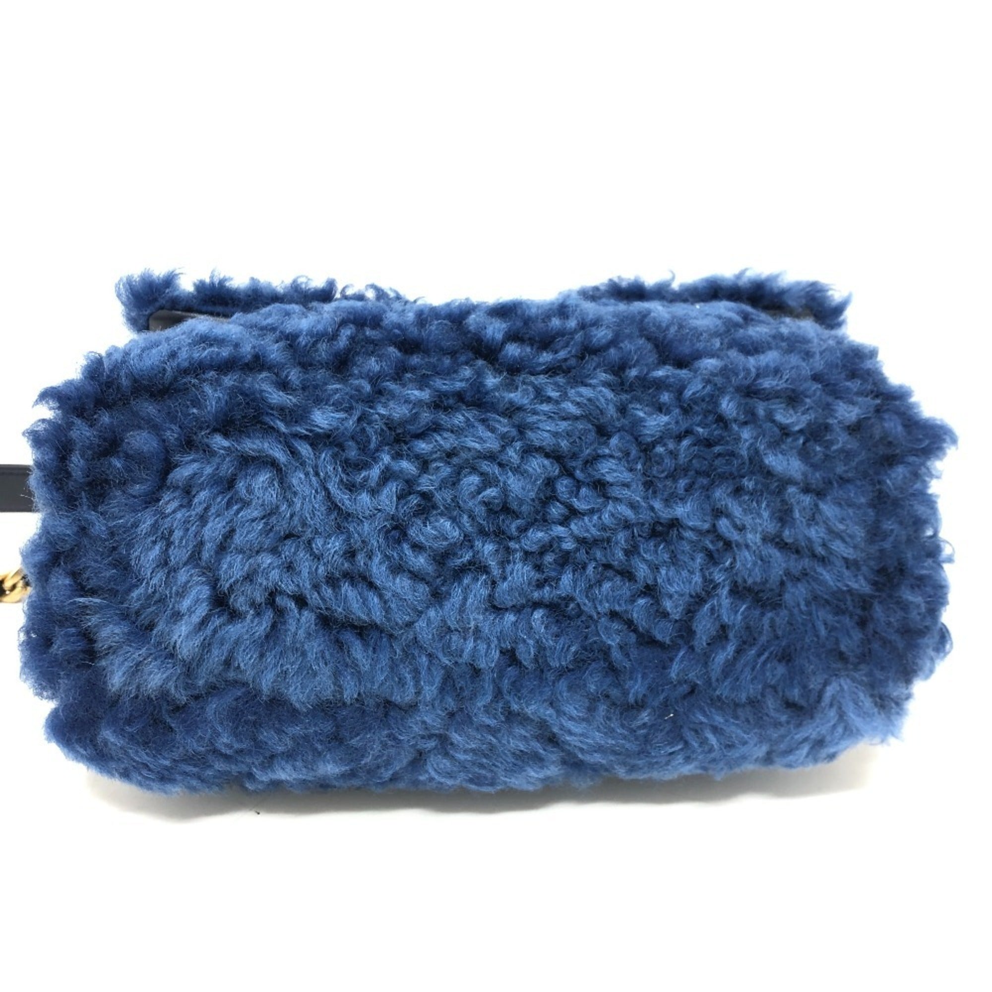 Chanel Blue Shoulder Bag (Pre-Owned)