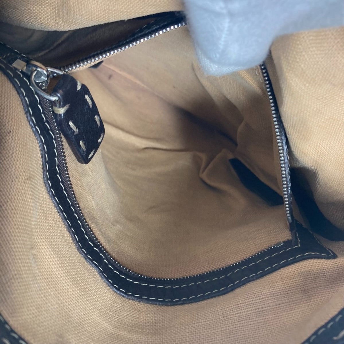 Fendi Dark Brown Leather Pochette Shoulder Bag (Pre-Owned)