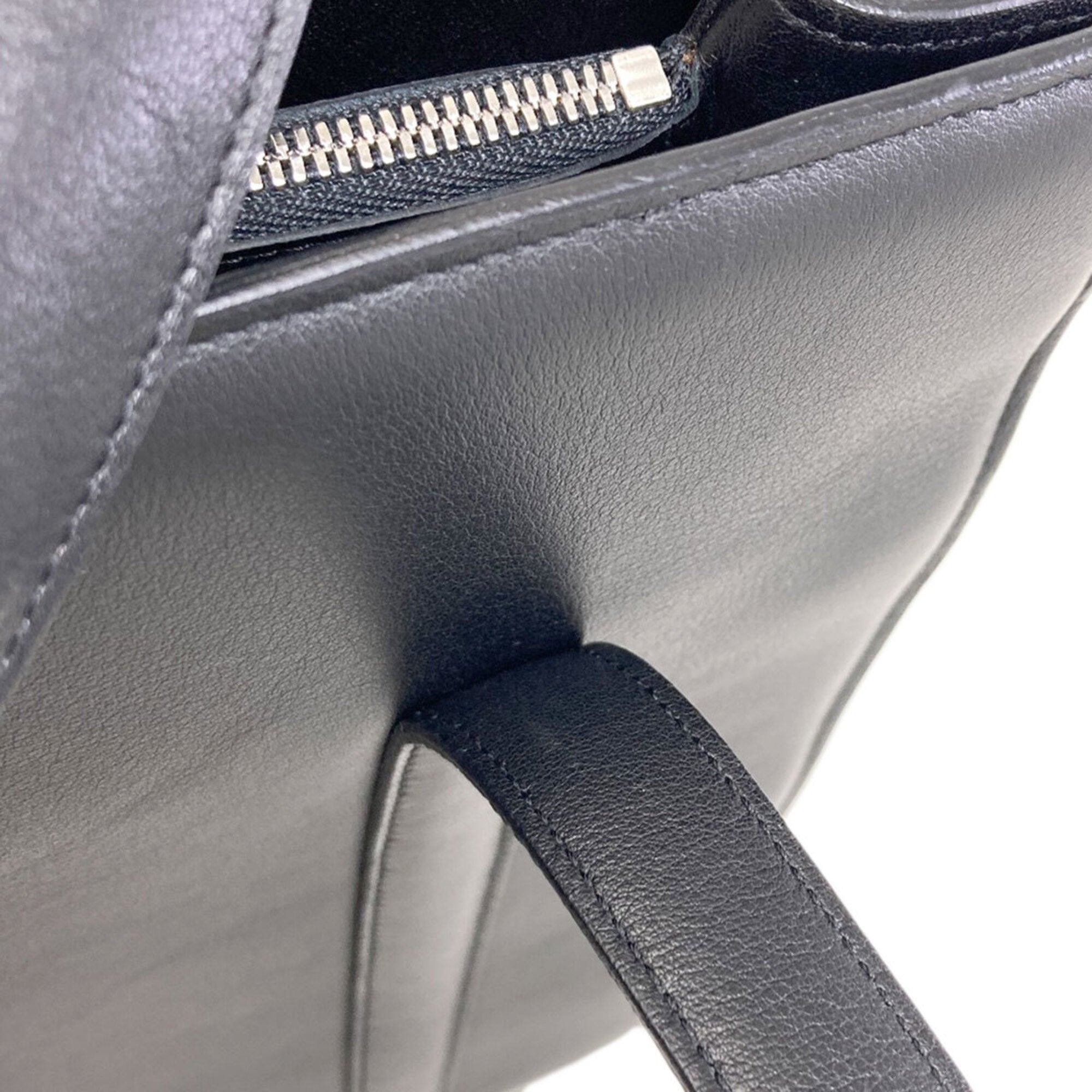 Cartier Black Leather Tote Bag (Pre-Owned)