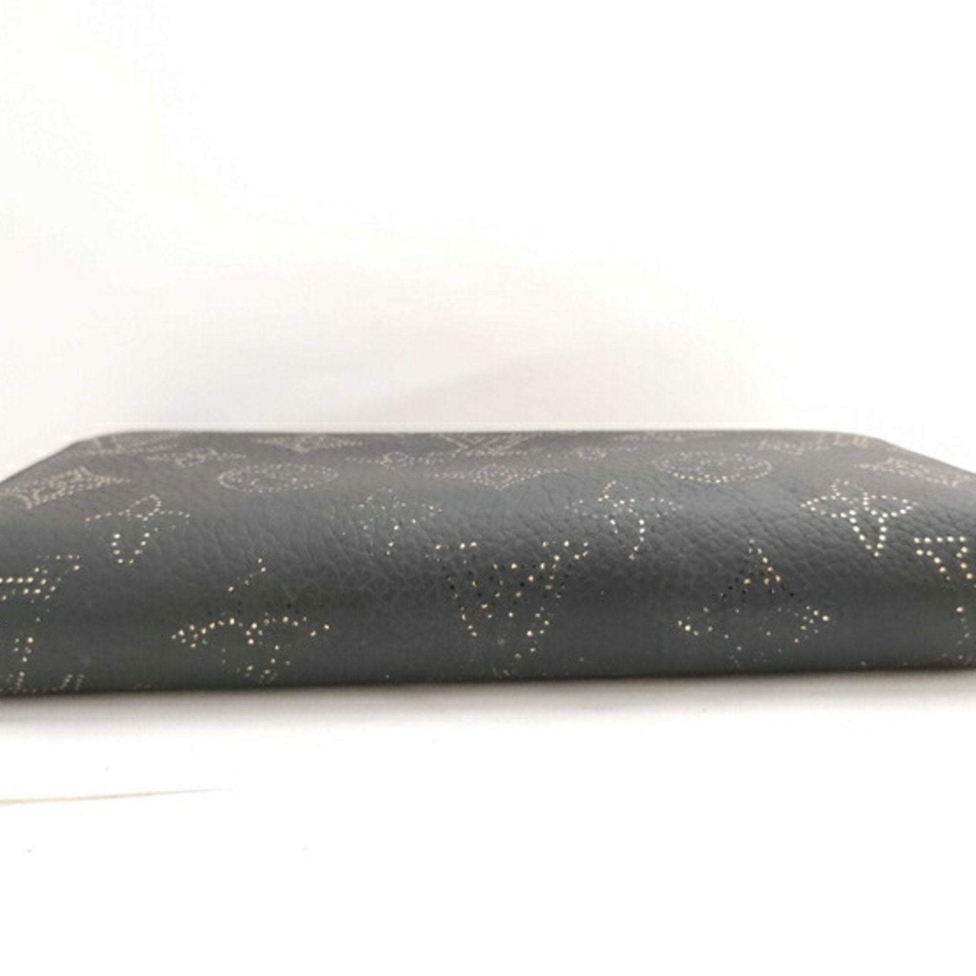 Louis Vuitton Black Leather Long Wallet (Bi-Fold) (Pre-Owned)