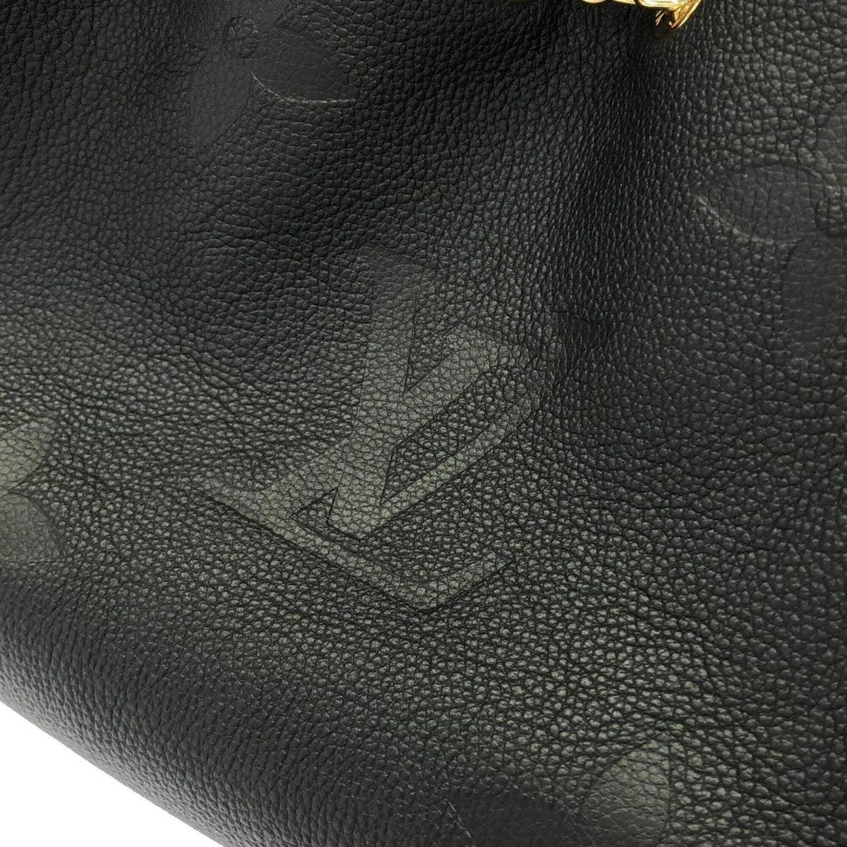 Louis Vuitton Black Leather Handbag (Pre-Owned)