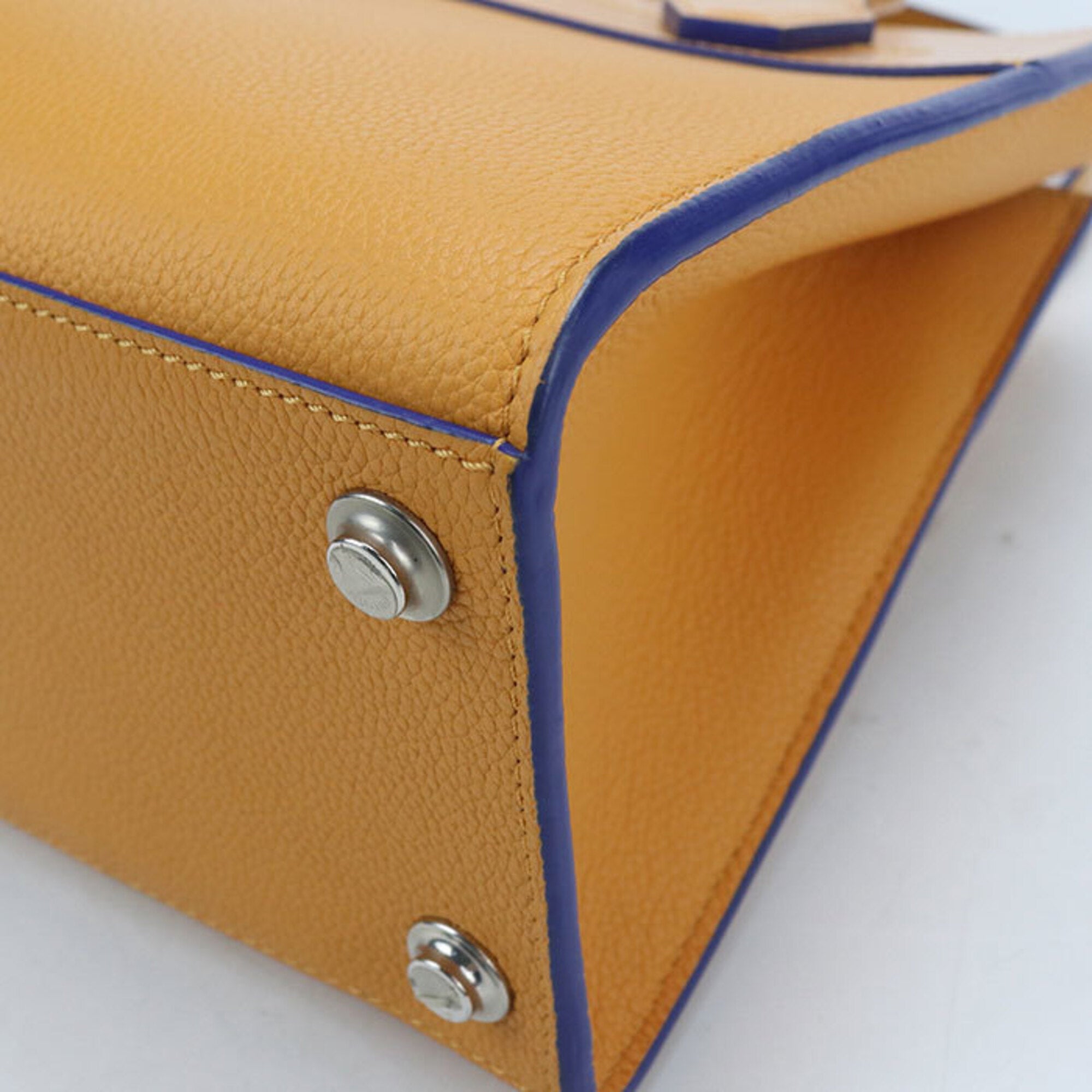 Louis Vuitton Orange Leather Handbag (Pre-Owned)