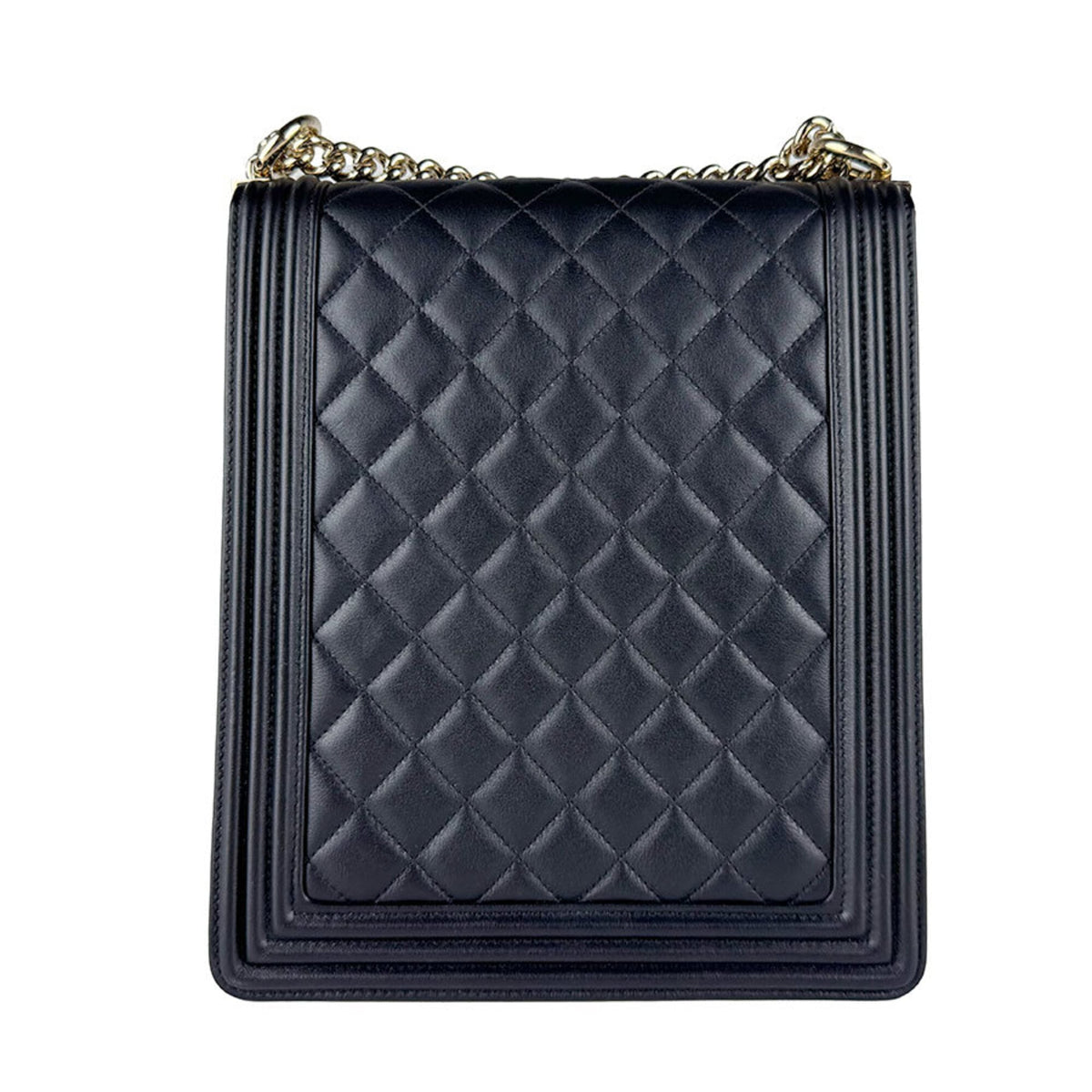 Chanel Black Leather Shoulder Bag (Pre-Owned)