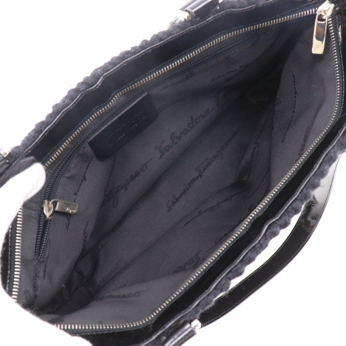 Salvatore Ferragamo Gancini Black Wool Tote Bag (Pre-Owned)