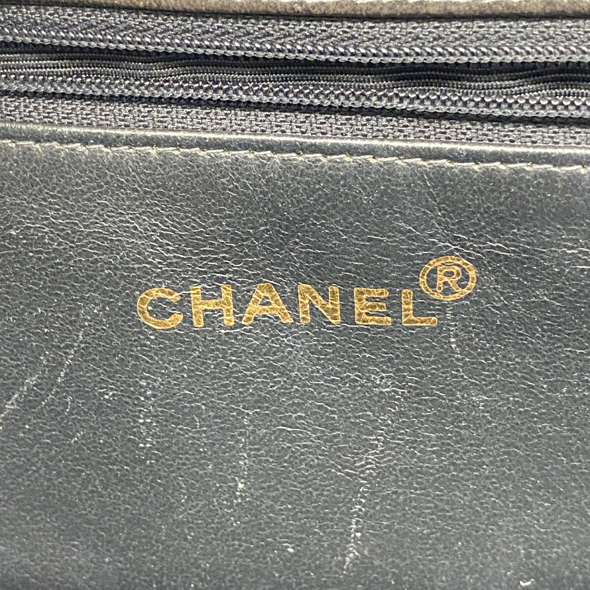 Chanel Black Patent Leather Tote Bag (Pre-Owned)